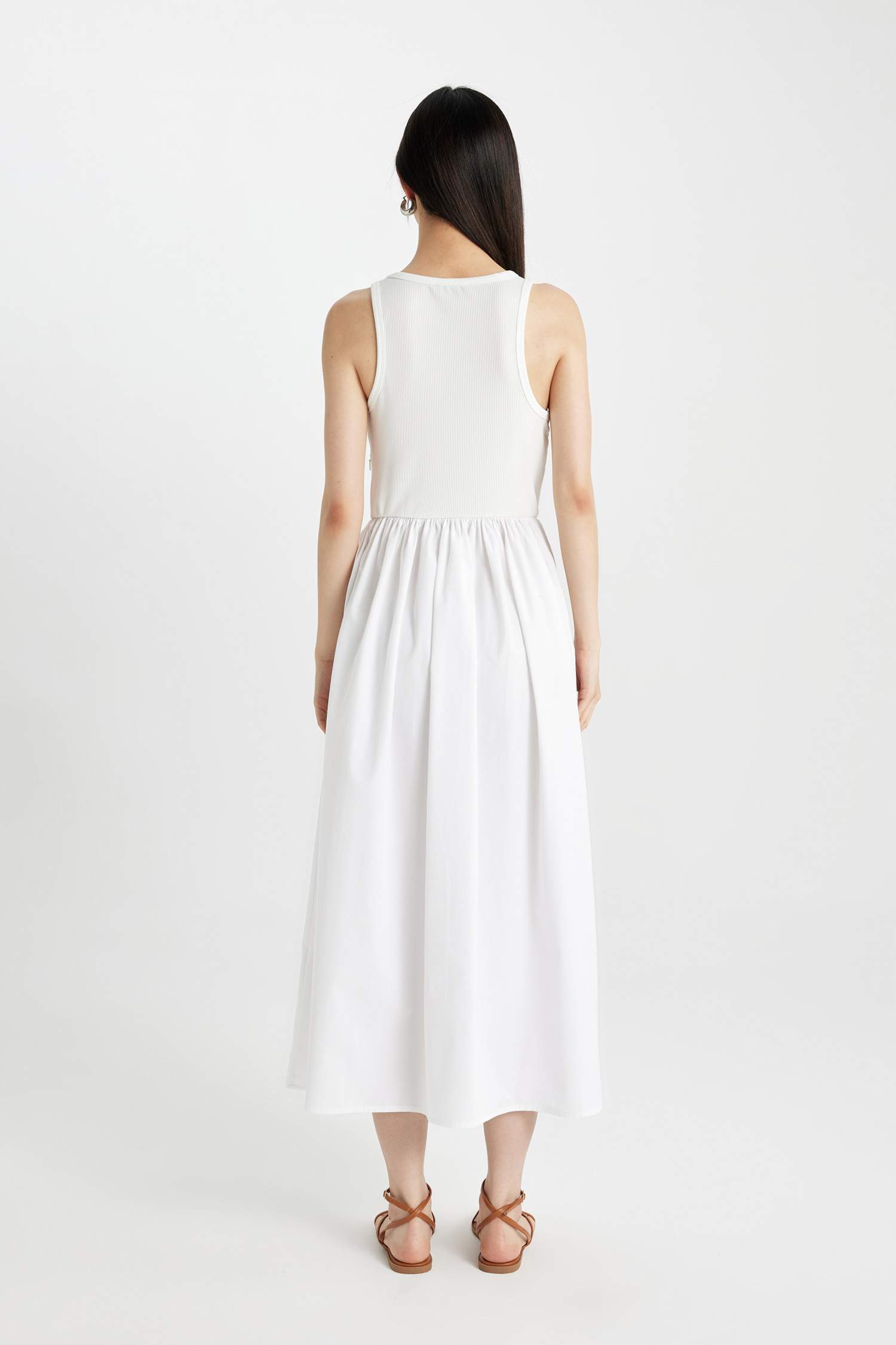 дөңгелек жаға жеңсіз Қысқа жеңді трикотаж көйлек