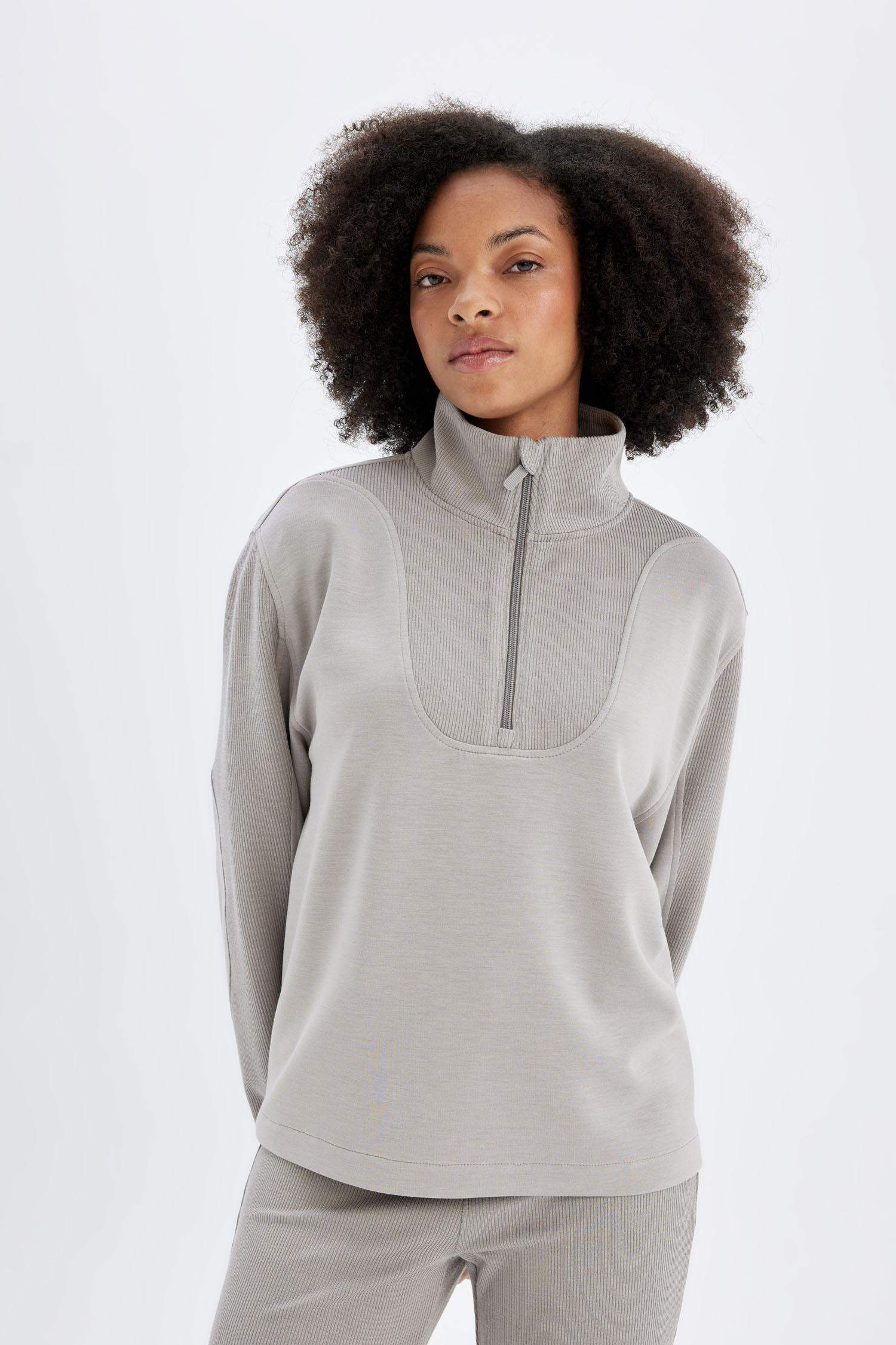 DeFactoFit Oversize Geniş Kalıp Dik Yaka Fermuarlı Modal Sporcu Sweatshirt