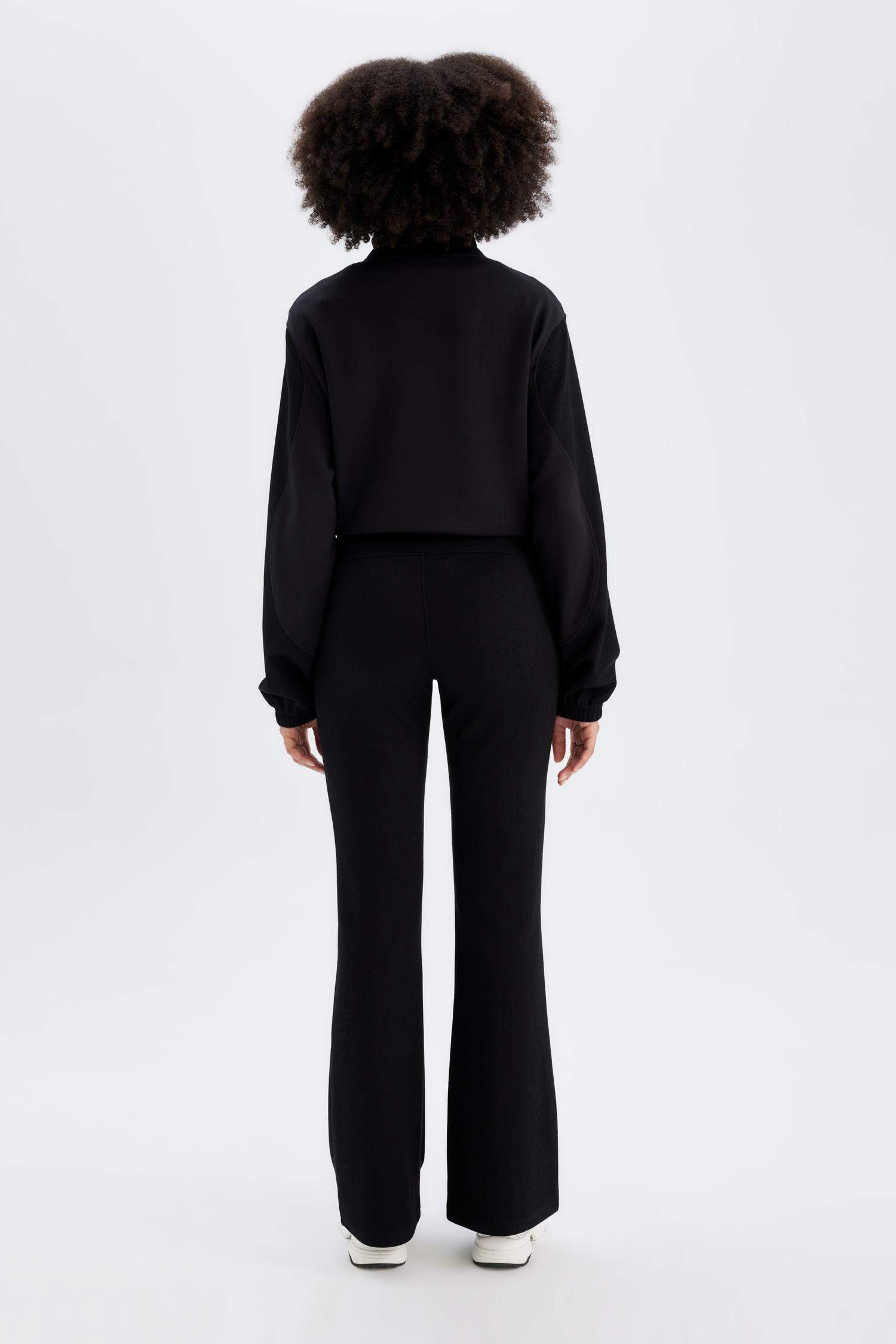 Flare Fit İspanyol Paça Standart Boy Modal Sporcu Pantolon