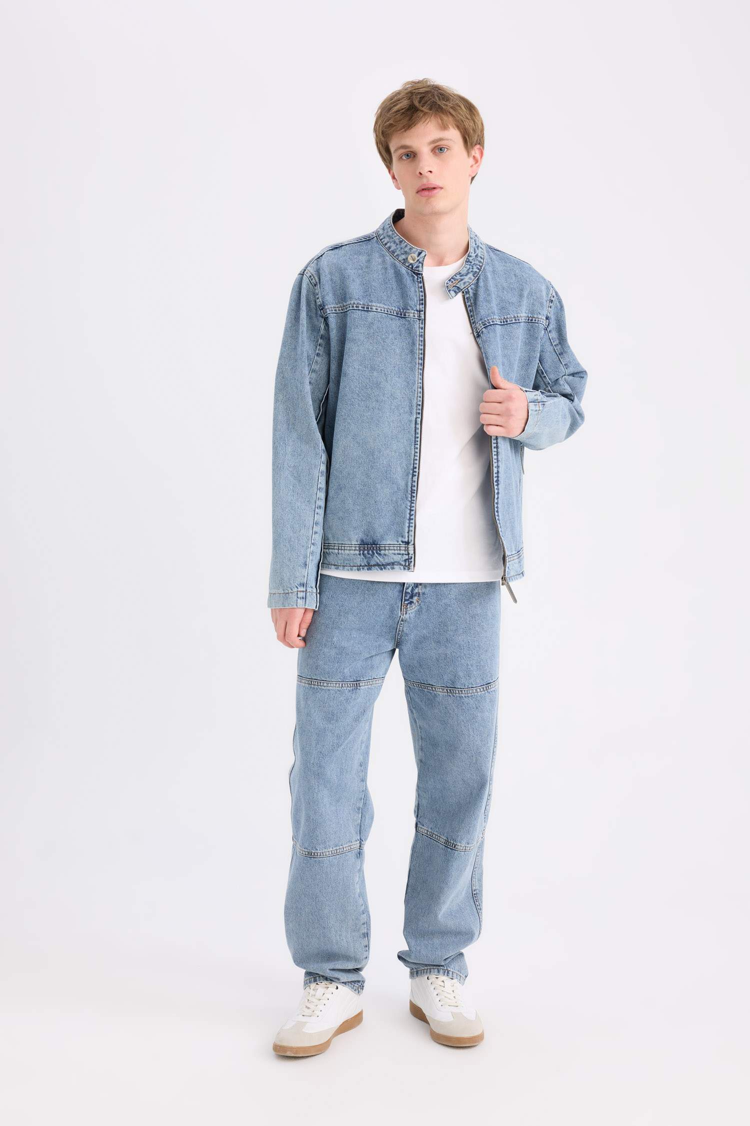 %100 Pamuk Kolej Yaka Fermuarlı Cepli Denim Ceket