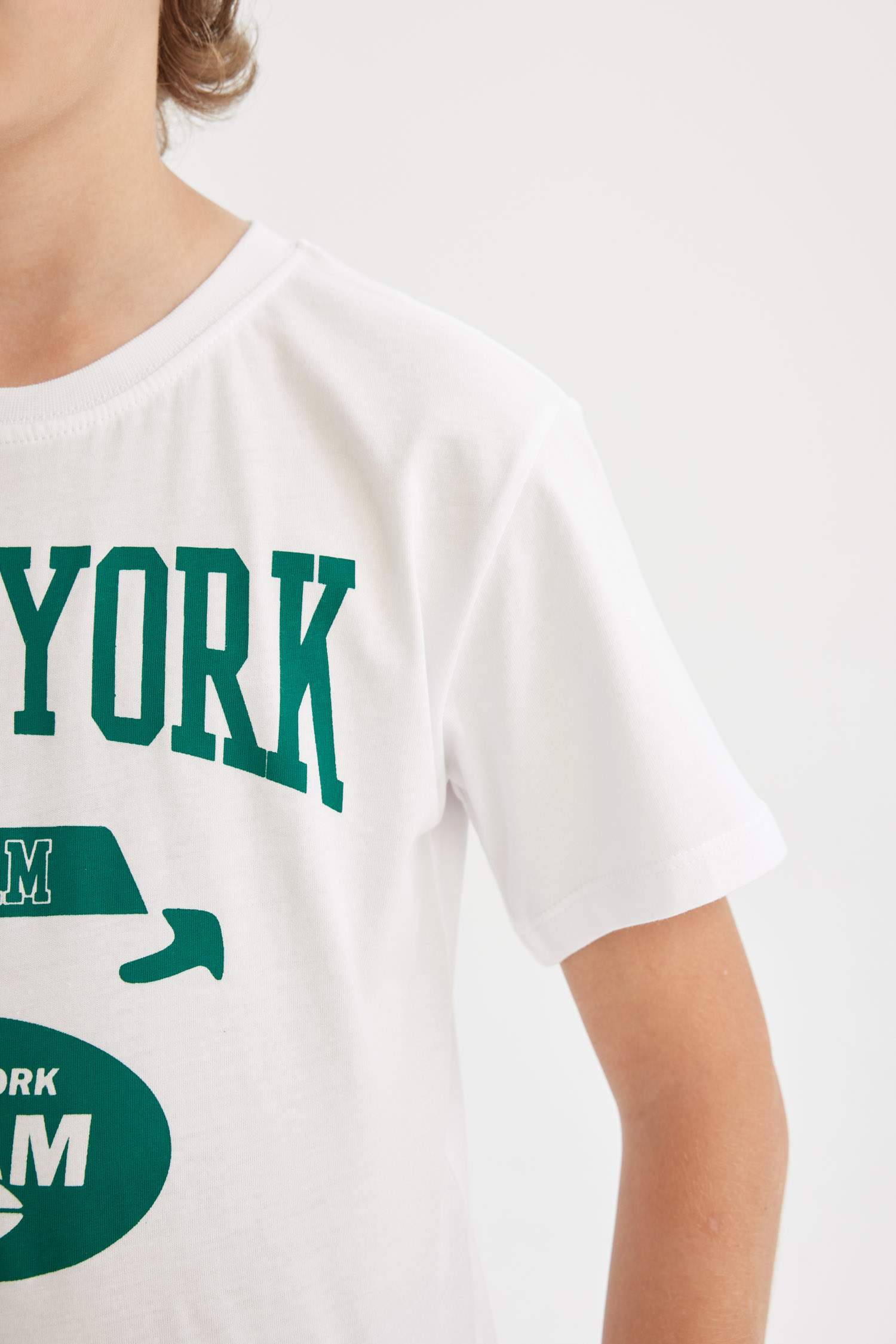 تيشيرت ولادي نص ردن قصة عادية مطبوع