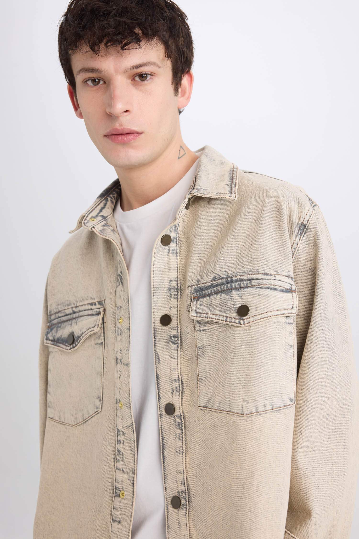Relax Fit Pocketed Long Sleeve Denim Shirt