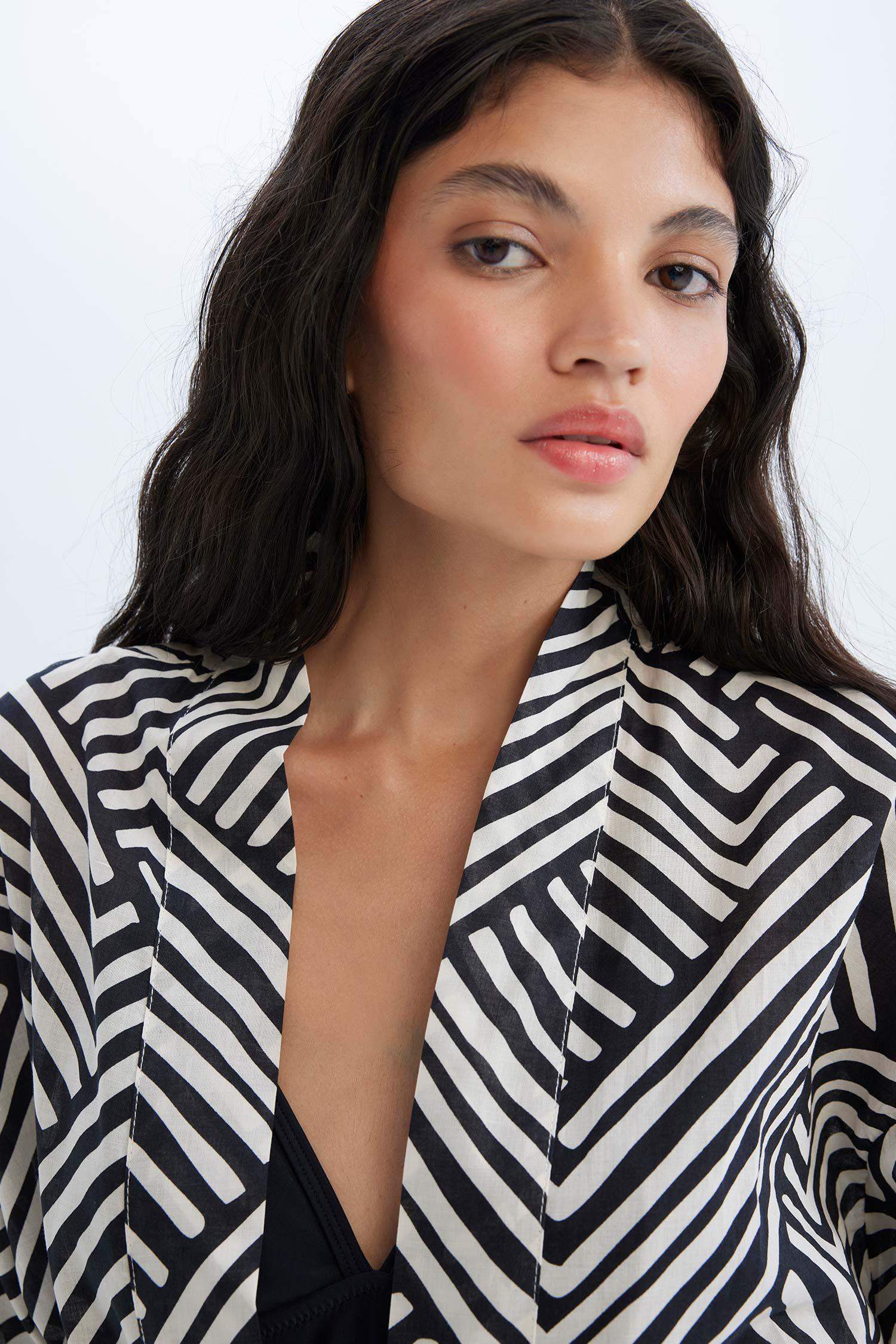 Fall in Love Patterned Cotton Kimono