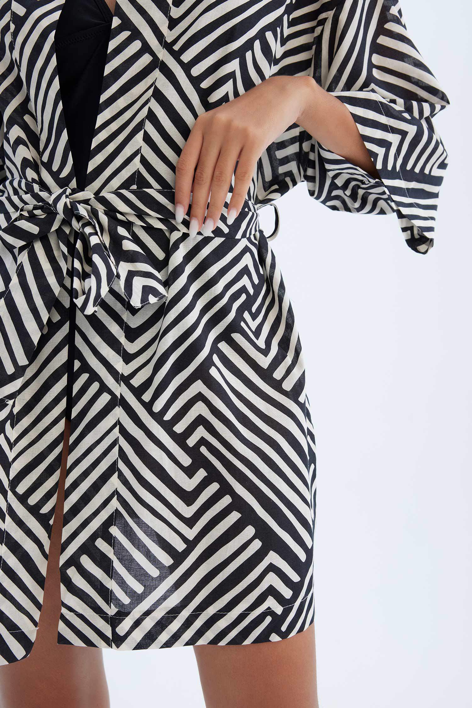 Fall in Love Patterned Cotton Kimono