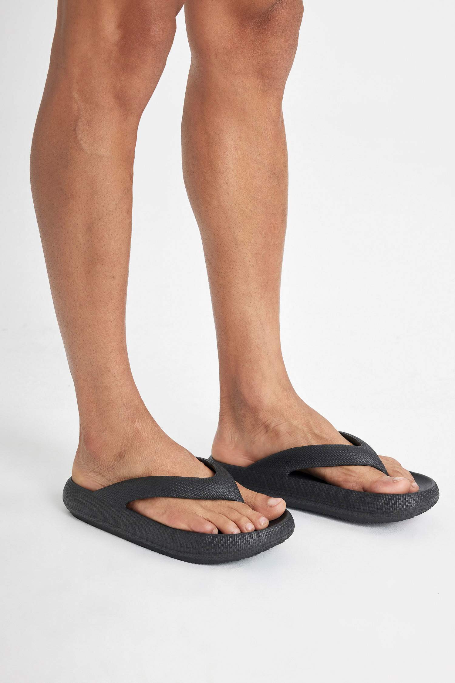 Erkek Yüksek Taban Parmak Arası Eva Terlik