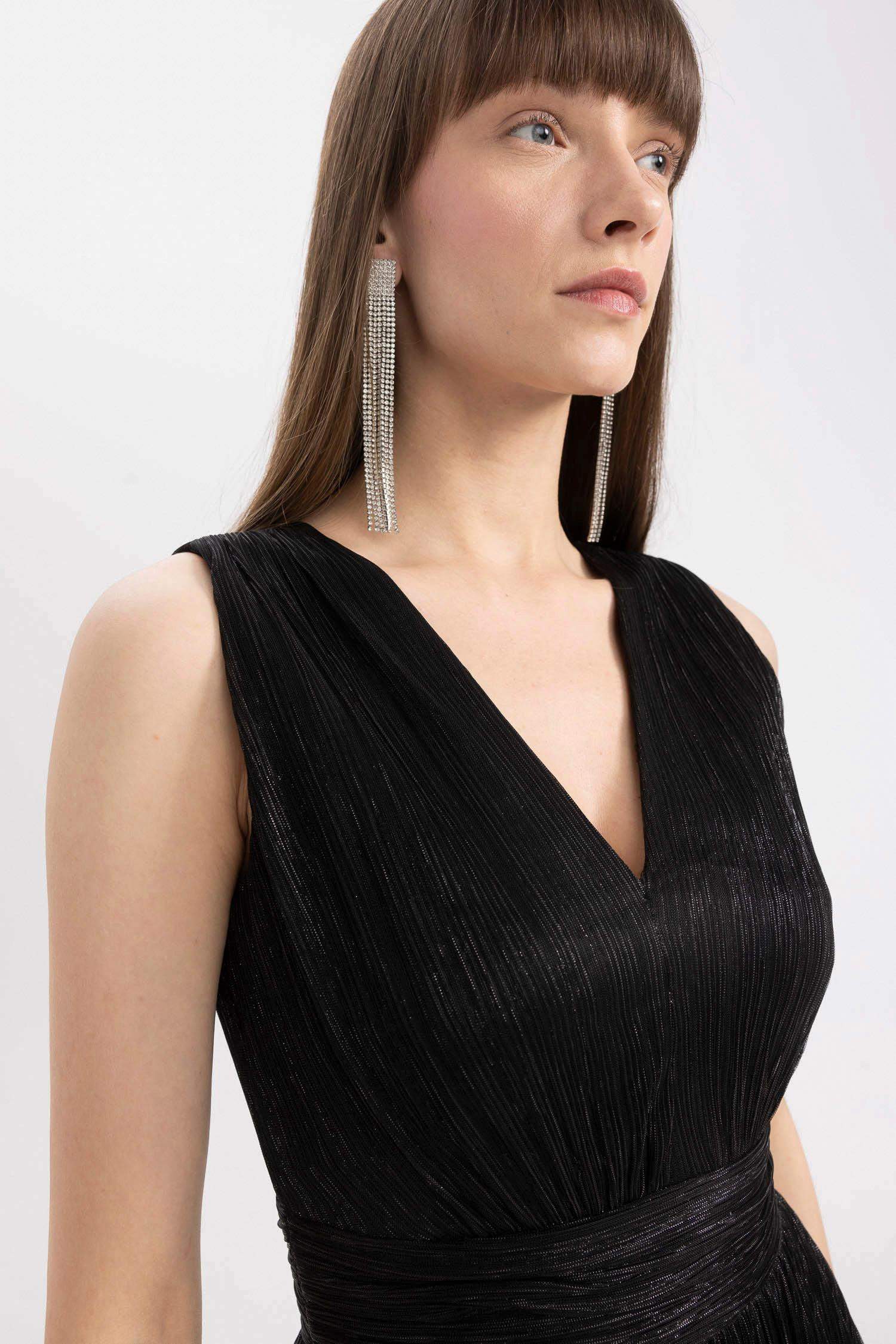 V-Neck Glitter Fabric Sleeveless Mini Dress