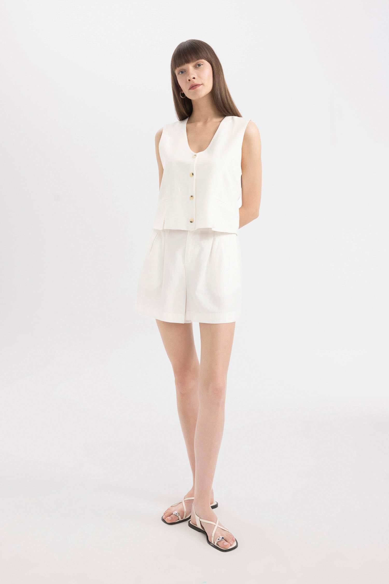 V Yaka Keten Karışımlı Beyaz Blazer Yelek