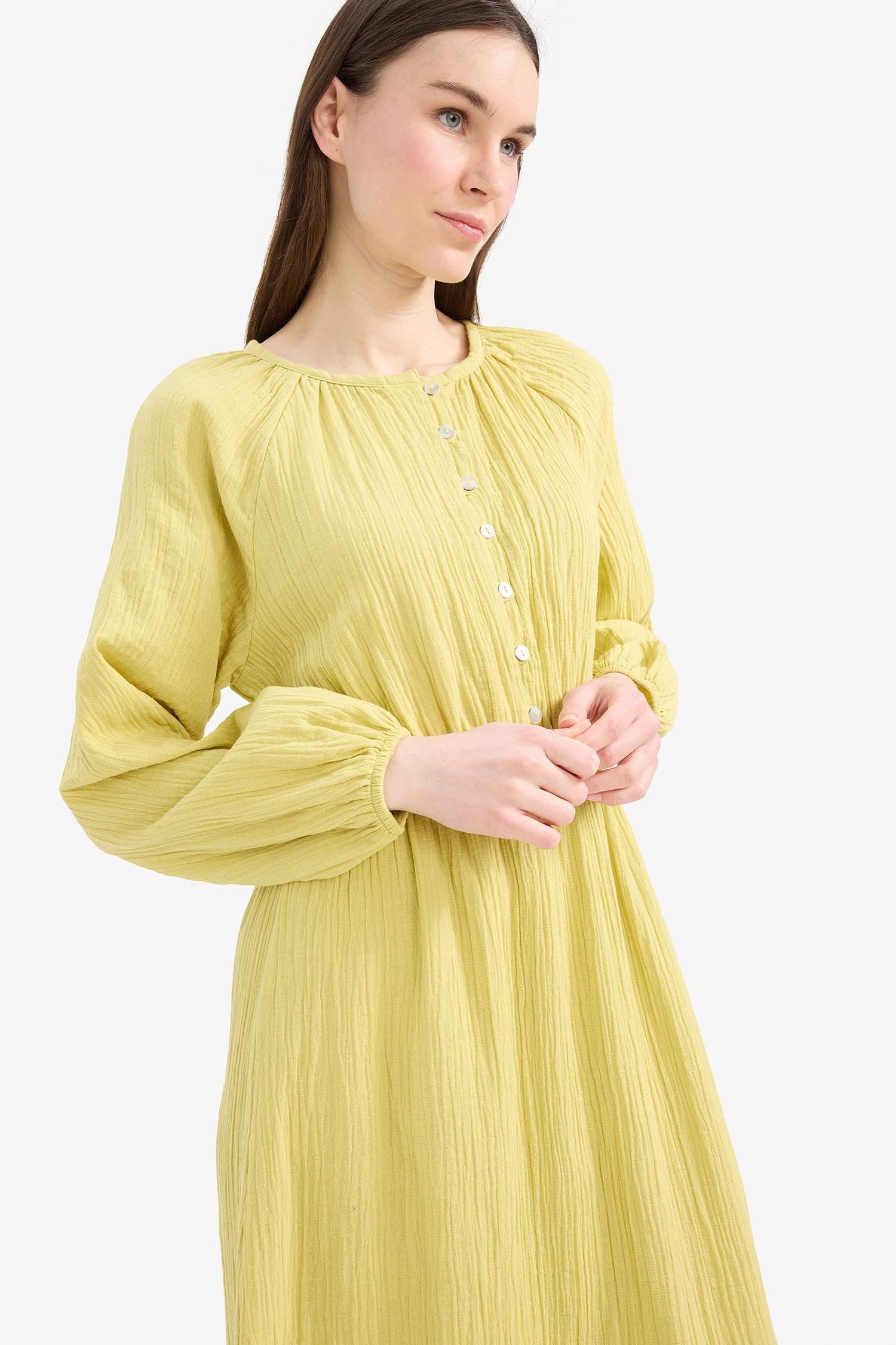 Relax Fit Crew Neck Muslin Raglan Sleeves Dress