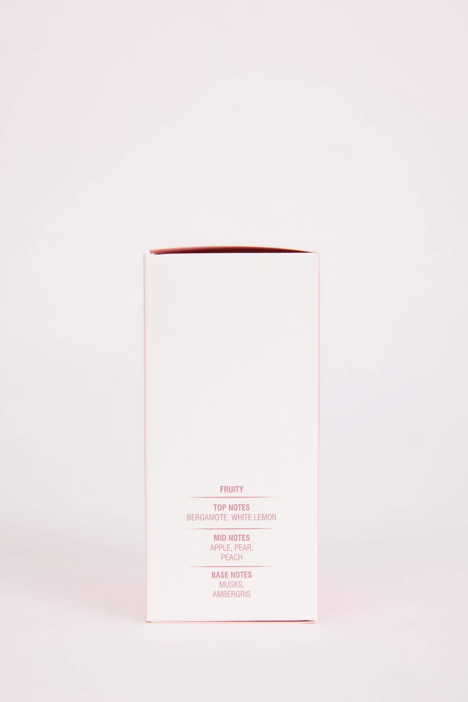 عطر نسائي أروماتيك 50 مل