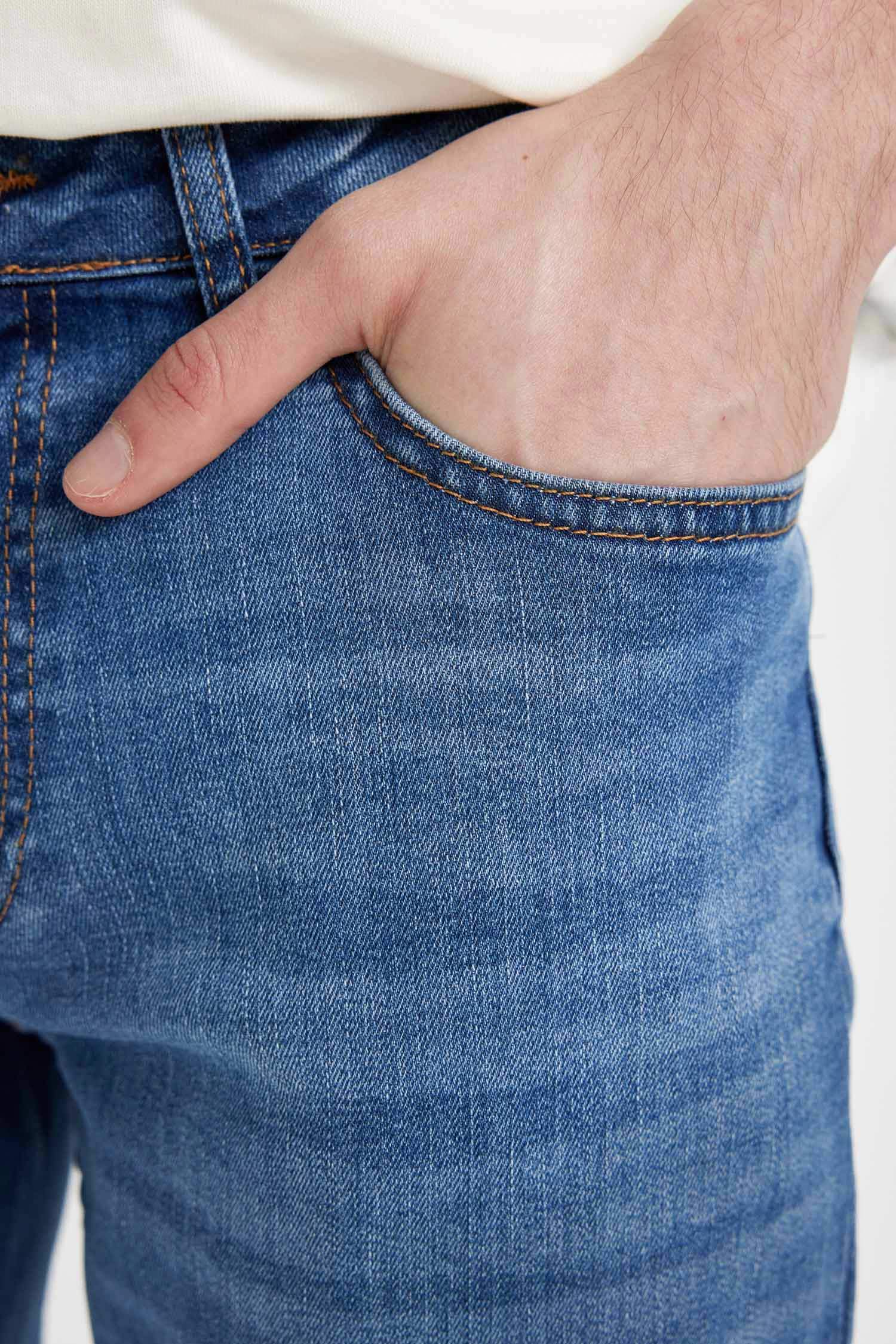 سروال جينز بيدرو سليم فيت بخصر عادي