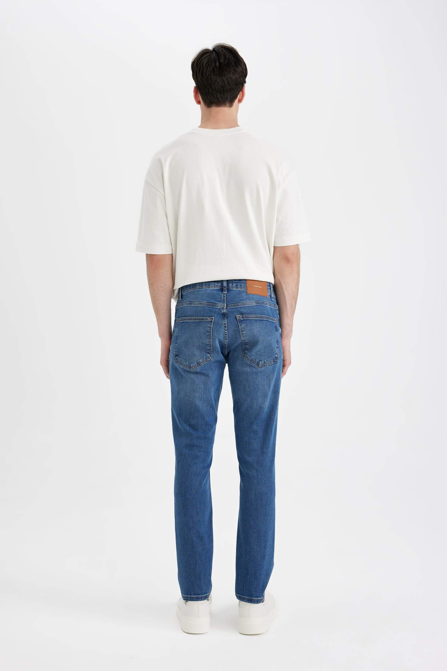 سروال جينز بيدرو سليم فيت بخصر عادي