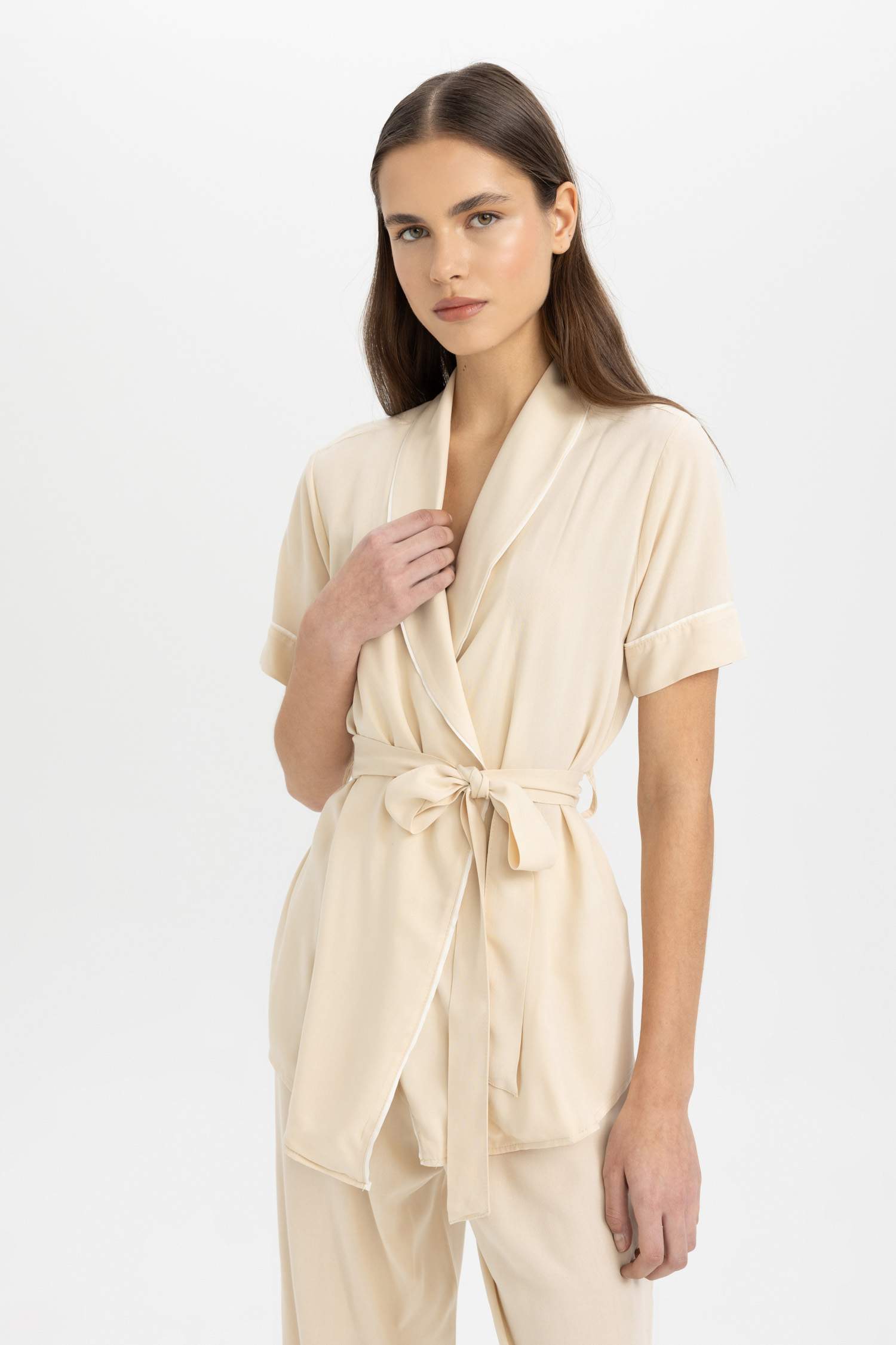 طقم بيجاما قصة عادية كم طويل من Fall in Love - قطعتين