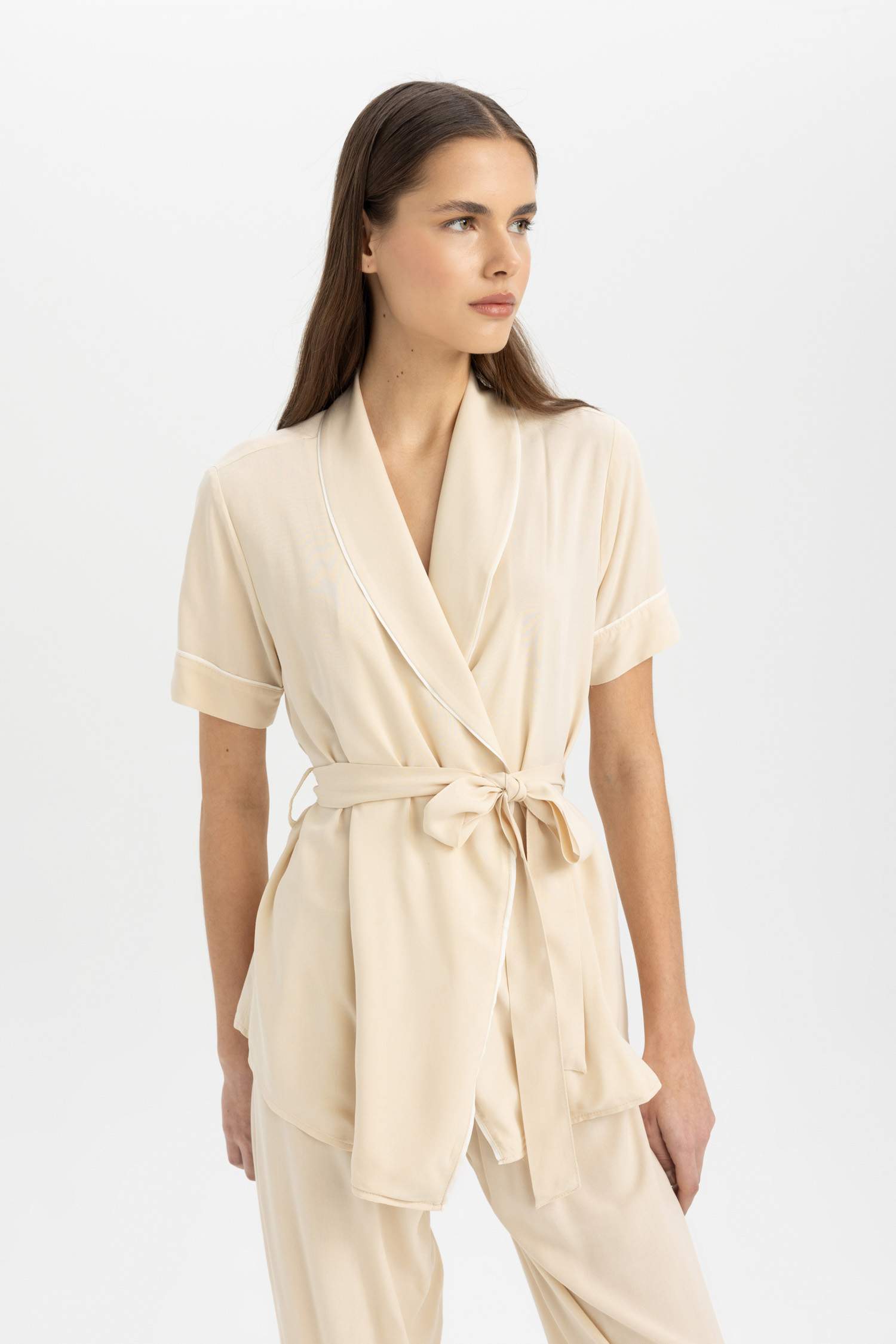 طقم بيجاما قصة عادية كم طويل من Fall in Love - قطعتين