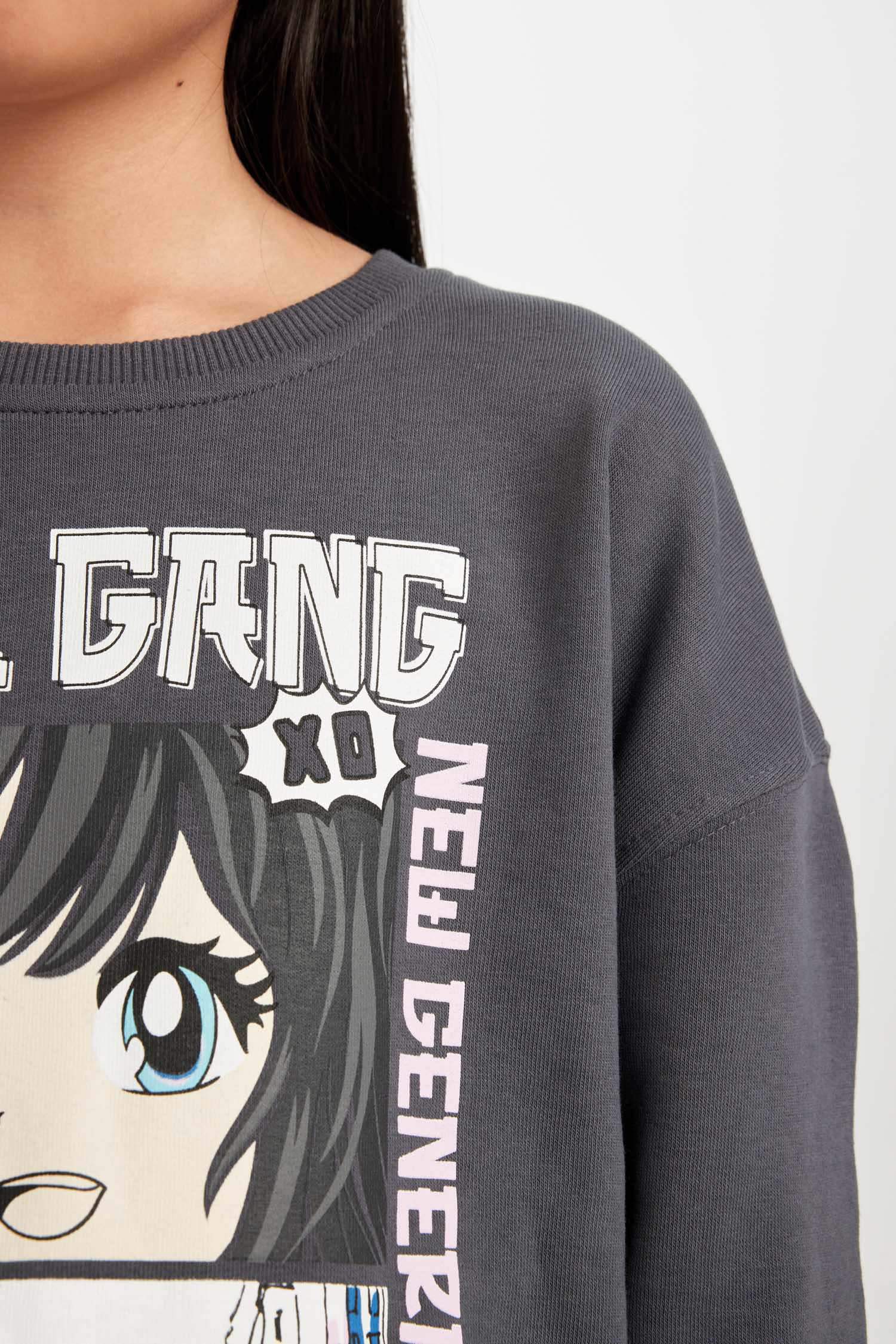 Свитшот оверсайз с принтом для девочек