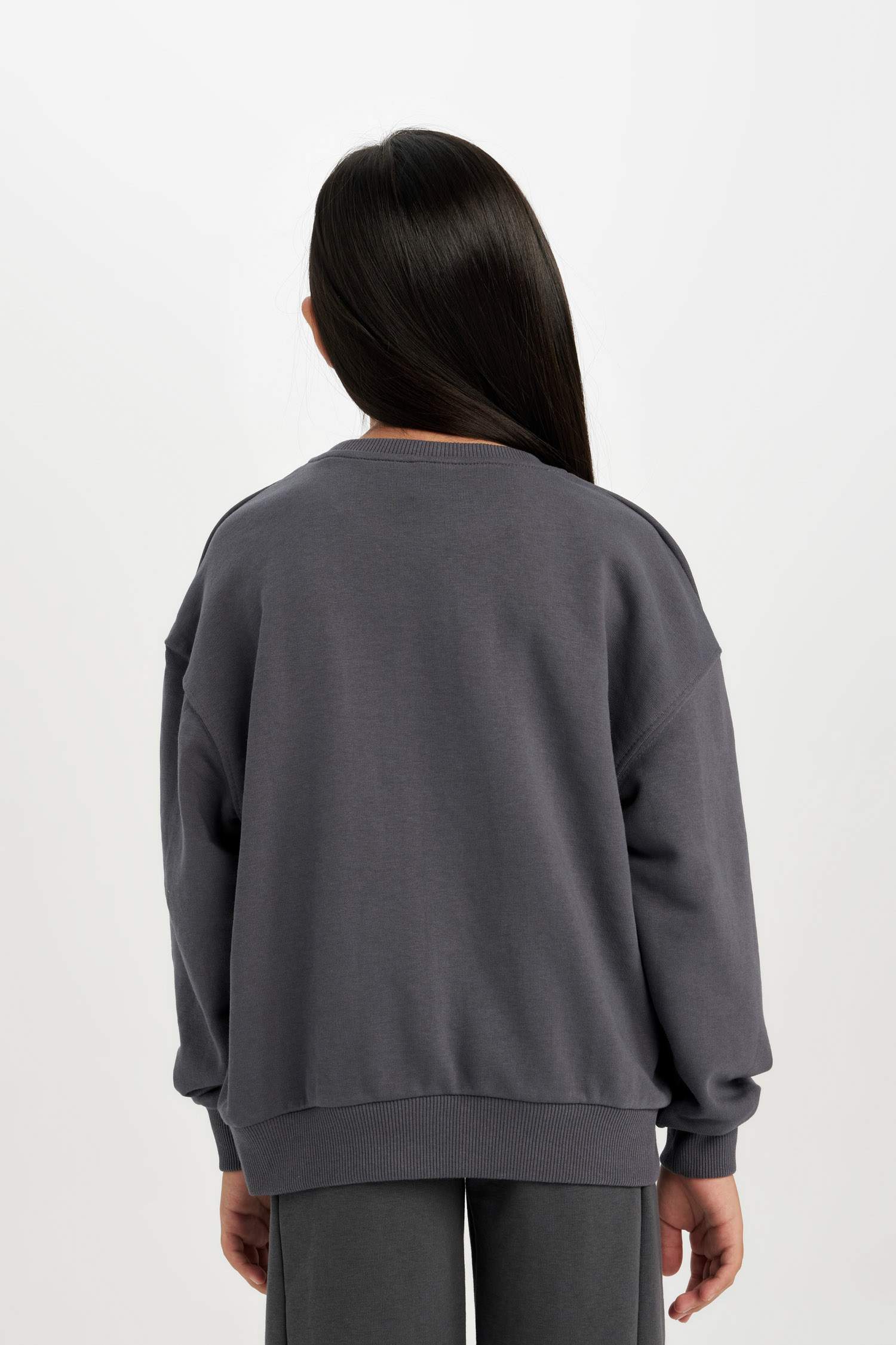 Свитшот оверсайз с принтом для девочек