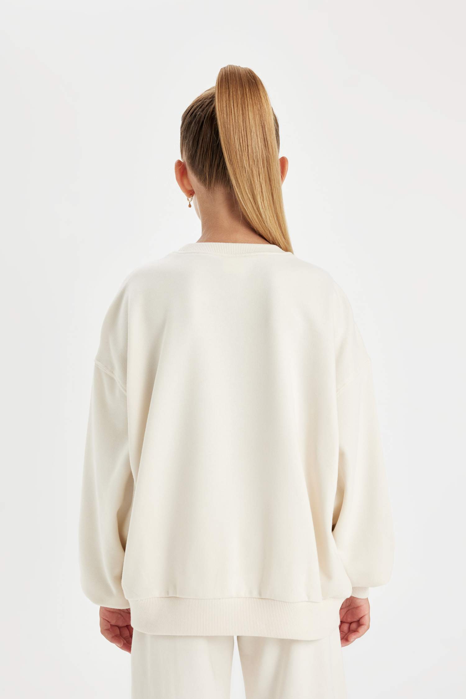 Kız Çocuk Oversize Geniş Kalıp Bisiklet Yaka Ayıcık Baskılı Sweatshirt