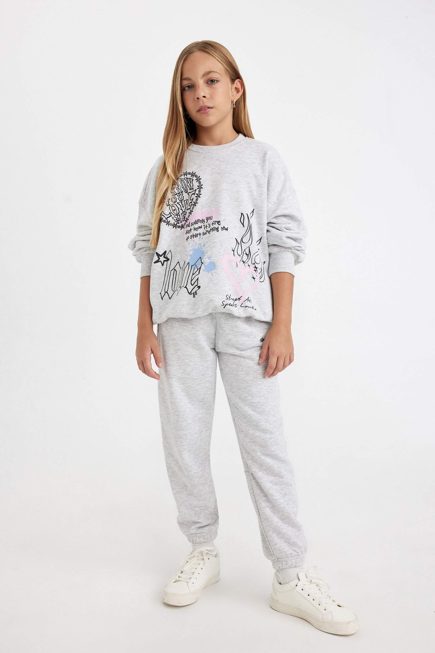 Girl Oversize Fit Printed Sweatshirt