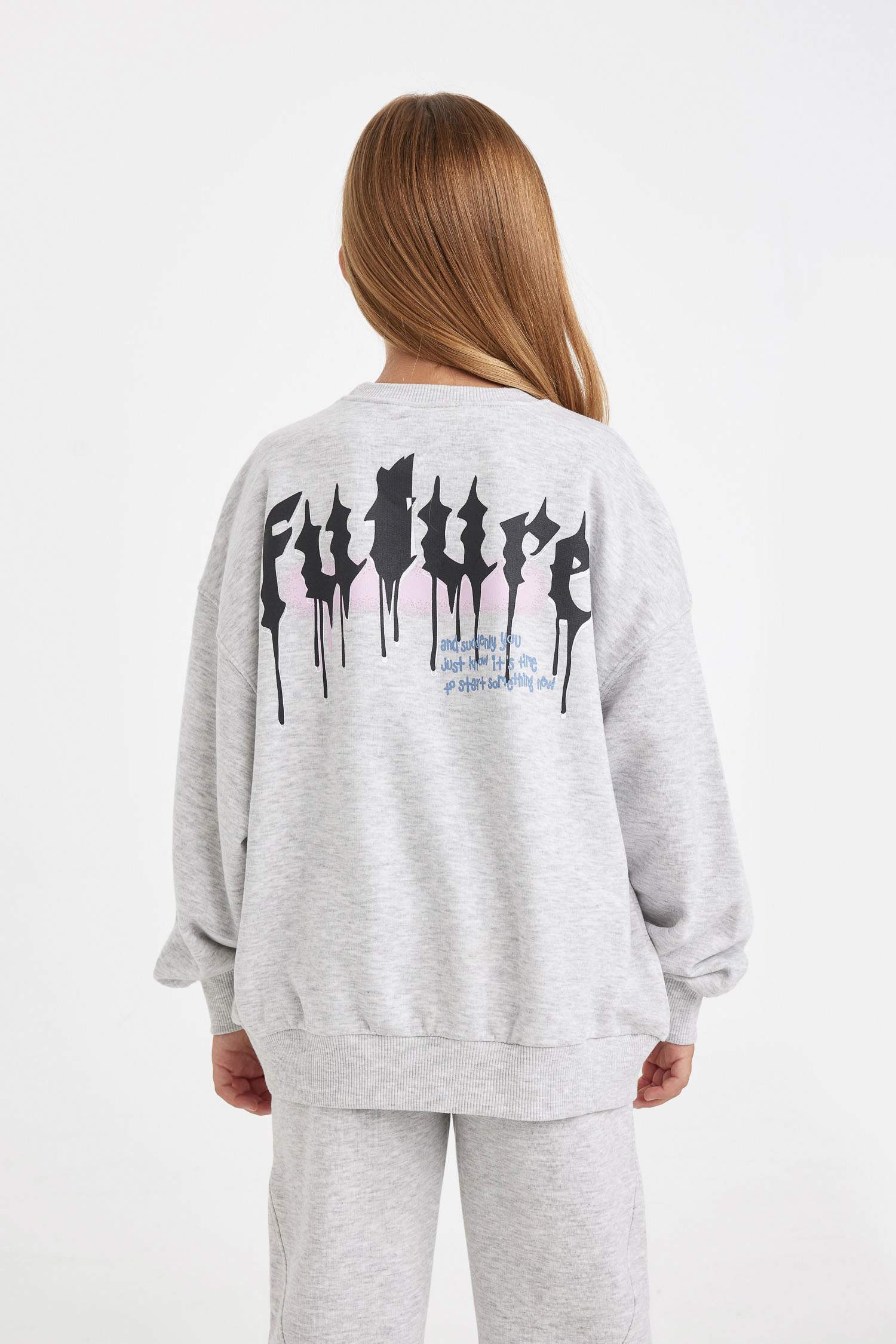 Girl Oversize Fit Printed Sweatshirt
