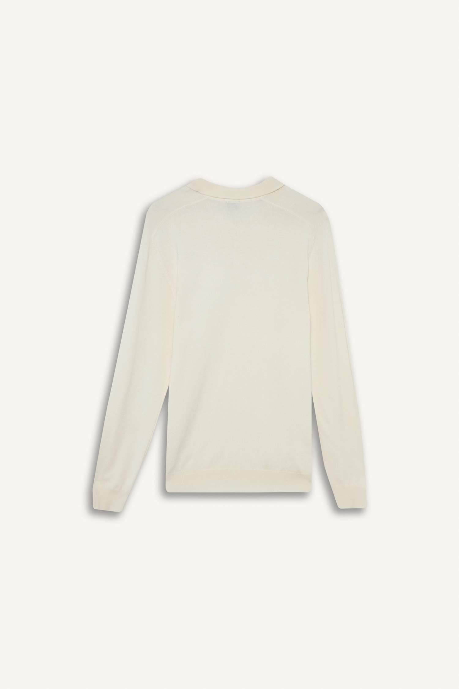 Свитер стандартного кроя с воротником поло