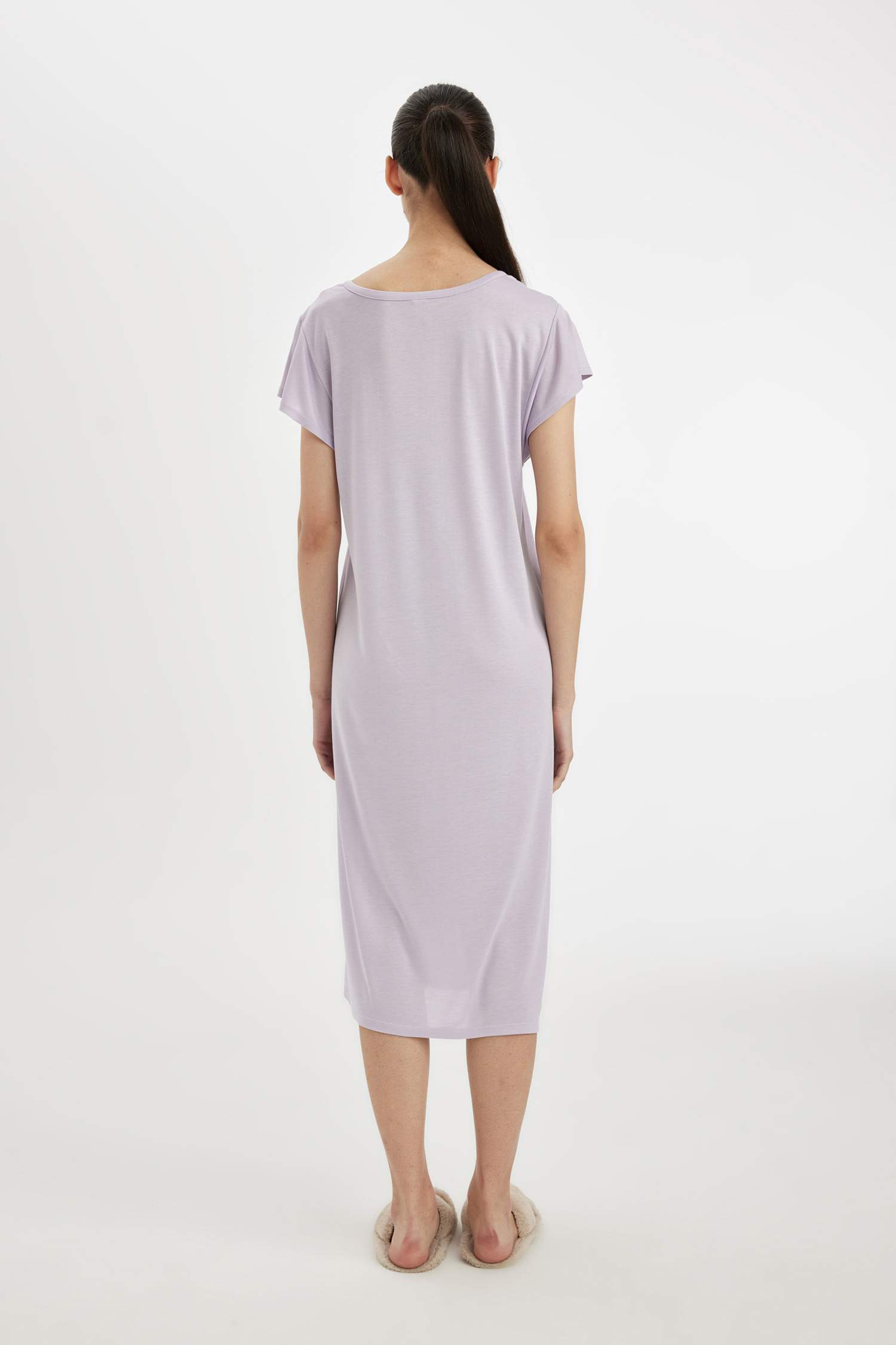 V Yaka Viskon Kısa Kollu Gecelik-Fall in Love