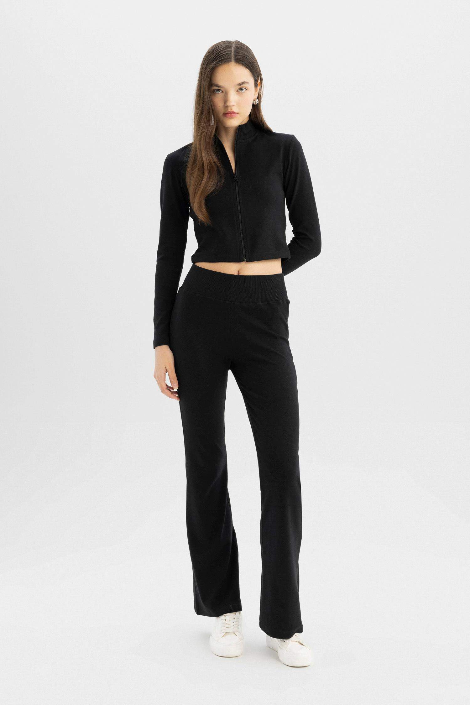 بنطلون سويت بانتس بيزك مضلع برجل واسع