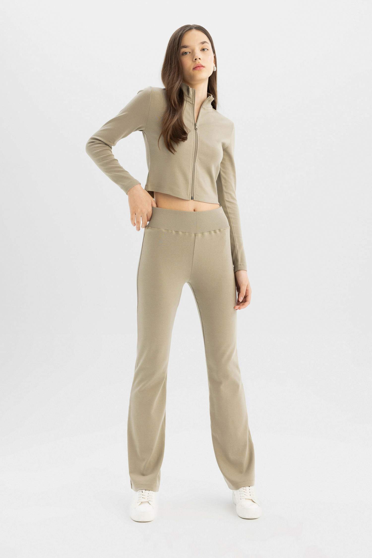 Pantalon de survêtement côtelé à Coupe évasée