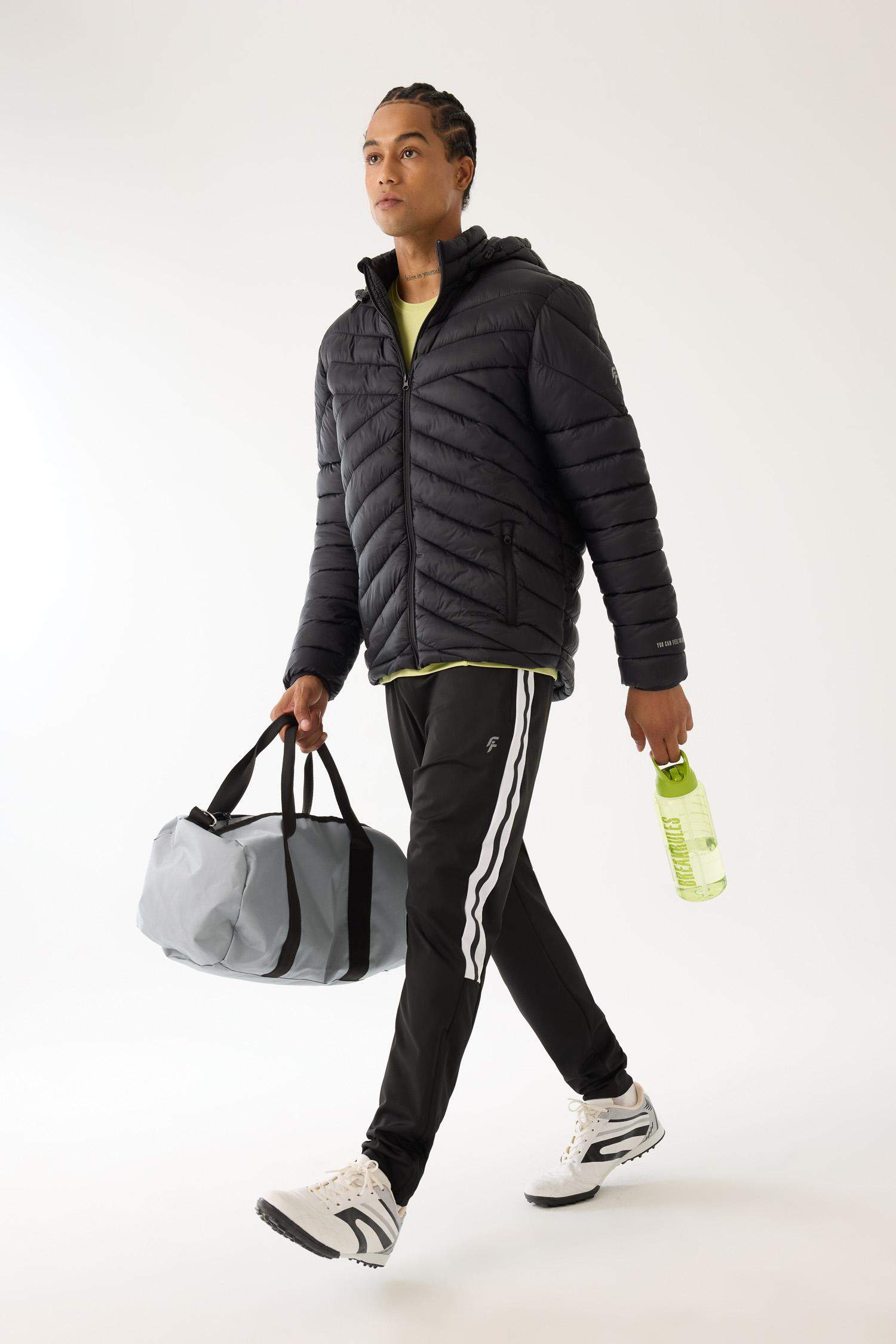 DeFactoFit Sporcu Jogger Eşofman Altı Slim Fit Dar Kesim Fermuarlı Paça Skuba Dalgıç Kumaş