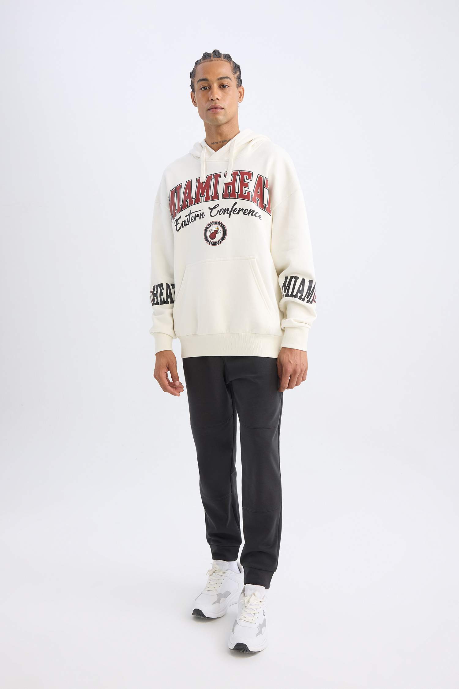 DeFactoFit NBA Miami Heat Oversize Geniş Kalıp Kapüşonlu Baskılı Kalın Sweatshirt