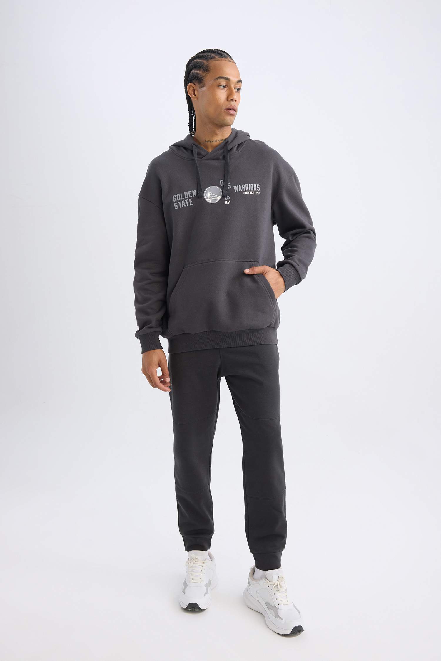 DeFactoFit NBA Golden State Warriors Boxy Fit Kapüşonlu Baskılı Kalın  Sweatshirt