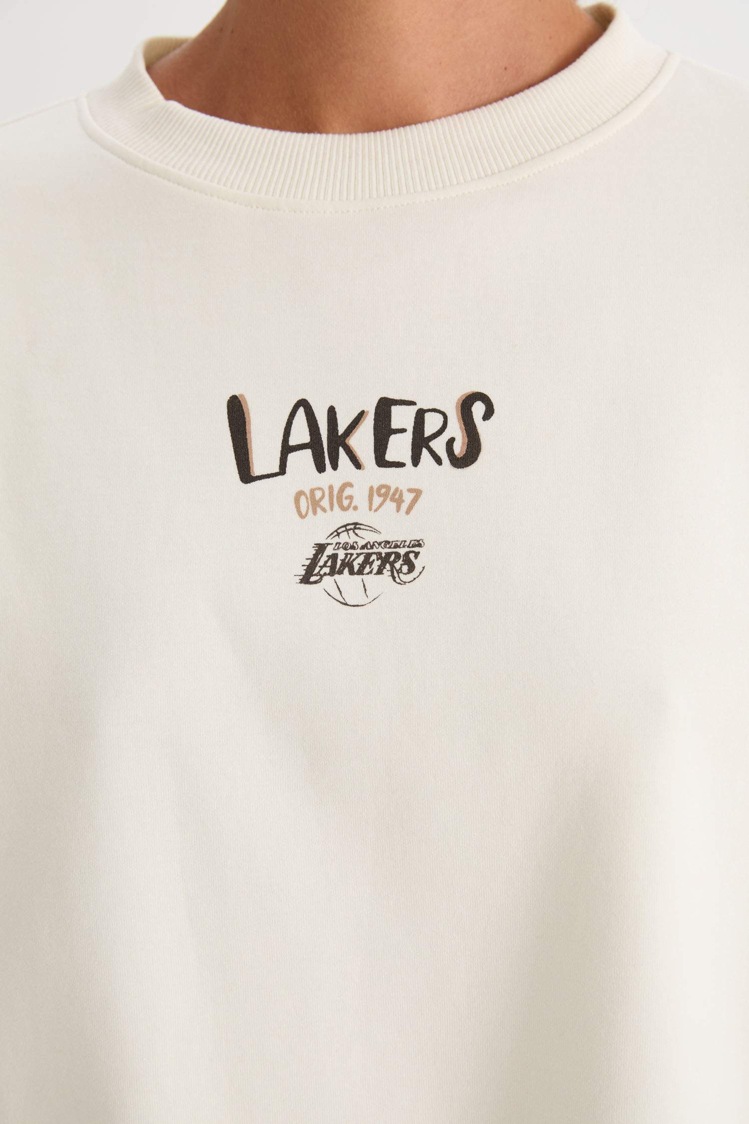 NBA Los Angeles Lakers Bisiklet Yaka Sweatshirt