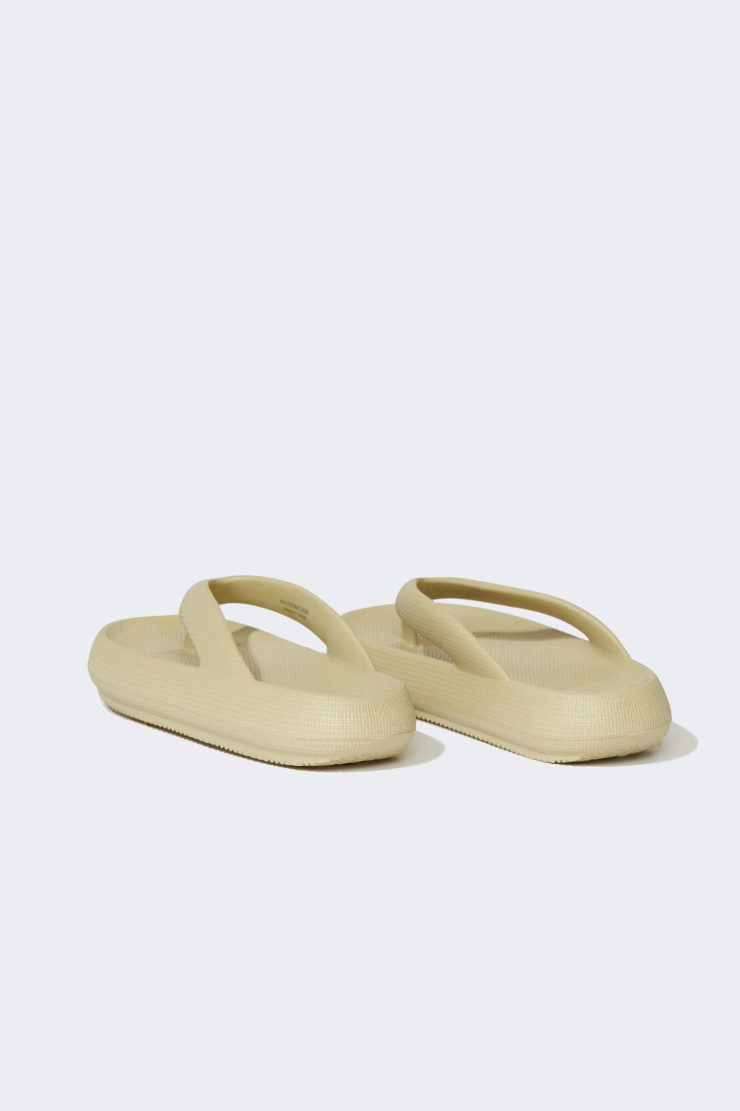 Kadın Yüksek Taban Eva Parmak Arası Terlik