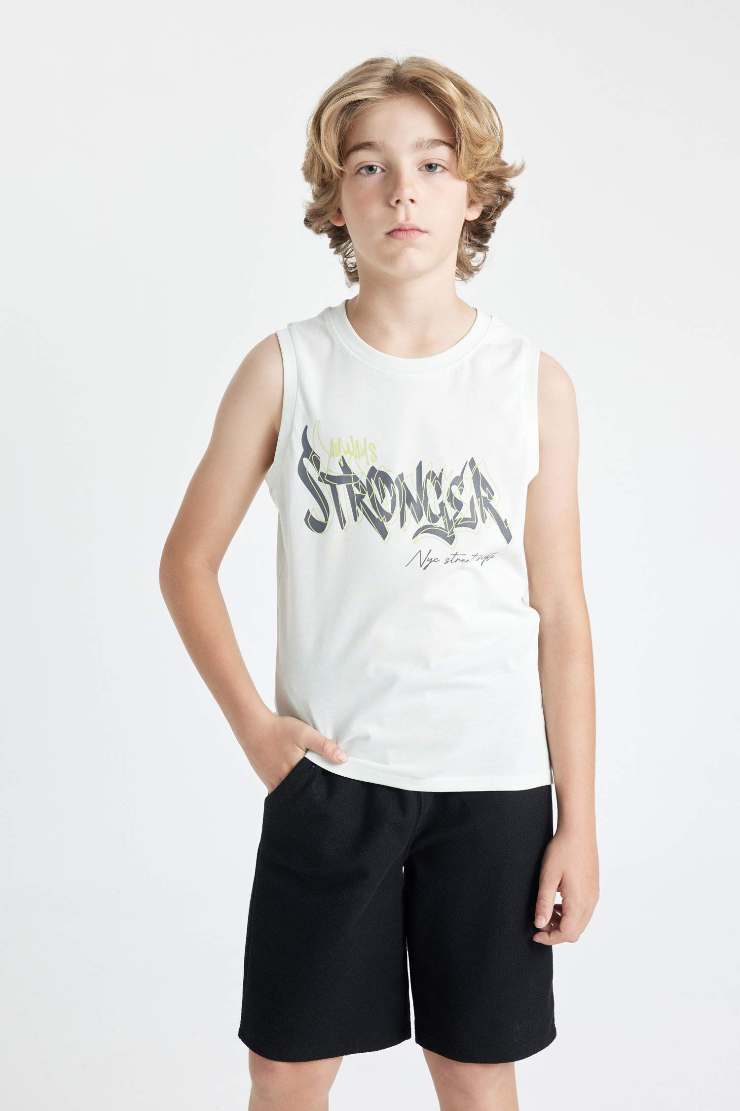 Boy Boy Crew Neck Sleeveless T-Shirt