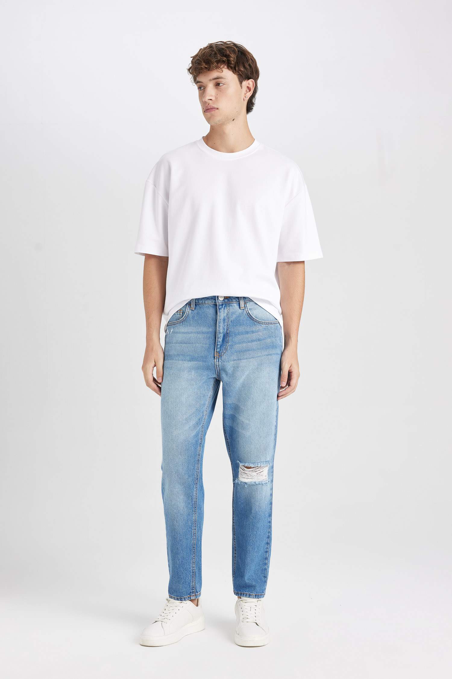 90’S Slim Fit Jeans