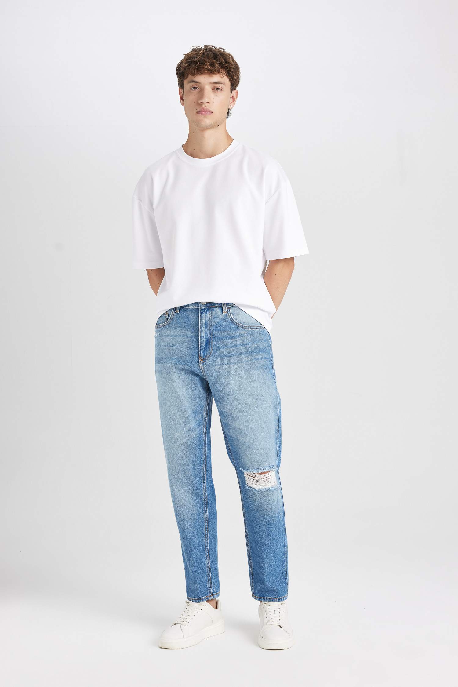 90’S Slim Fit Jeans