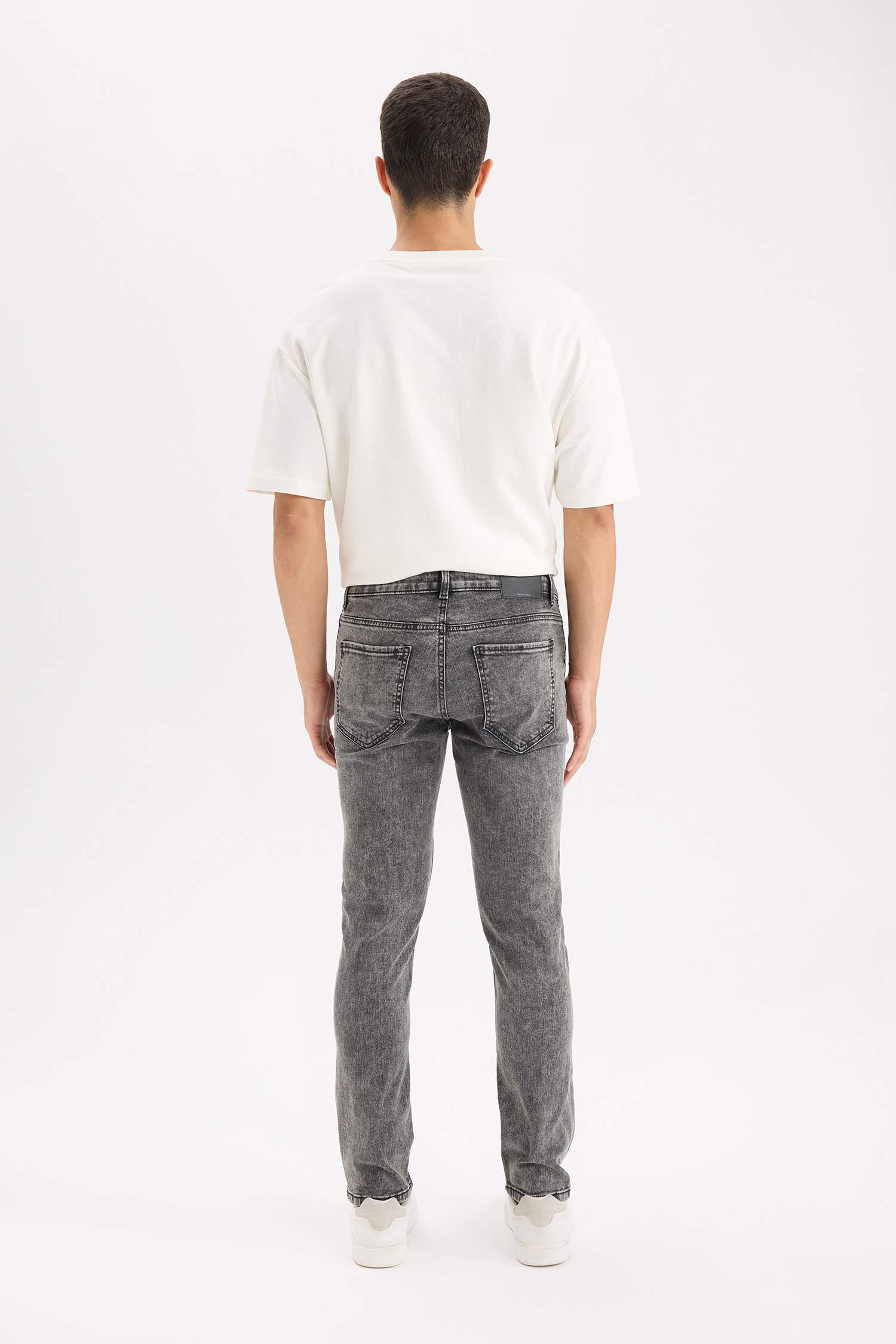 سروال بيدرو سليم فيت ممزق