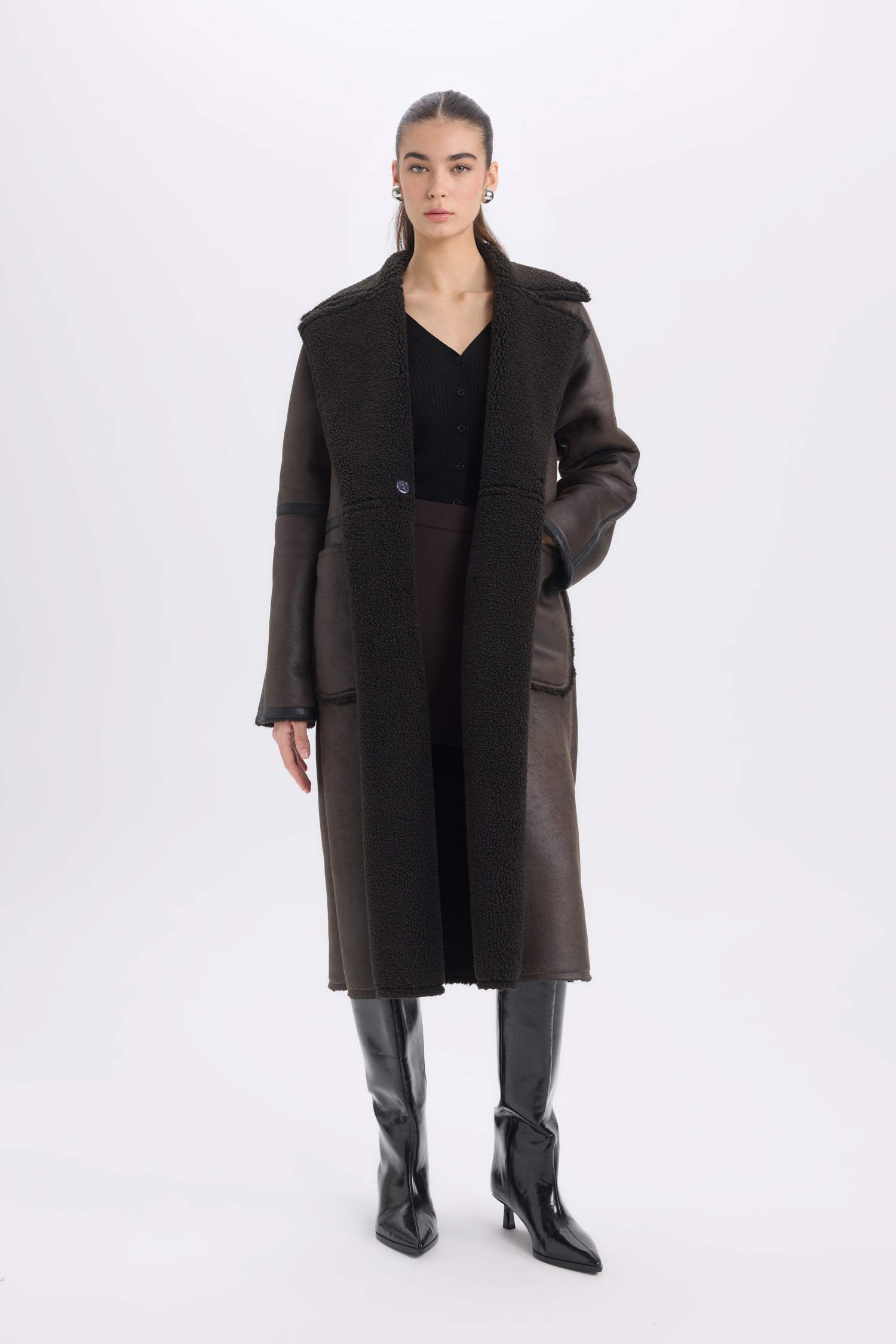 Regular Fit Smokin Yaka Suni Deri Düğmeli Cepli Pelüş Astar Parka