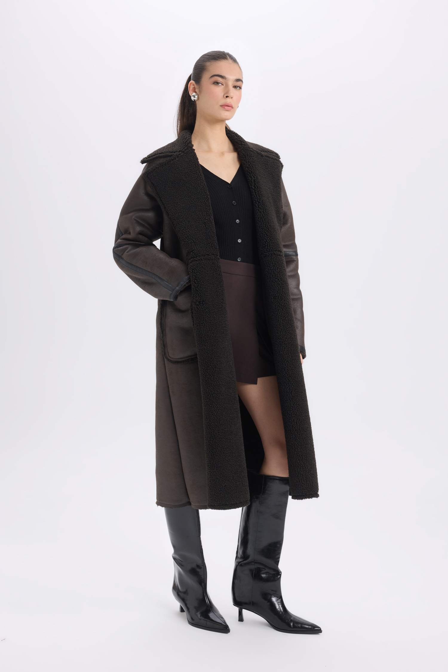 Regular Fit Smokin Yaka Suni Deri Düğmeli Cepli Pelüş Astar Parka