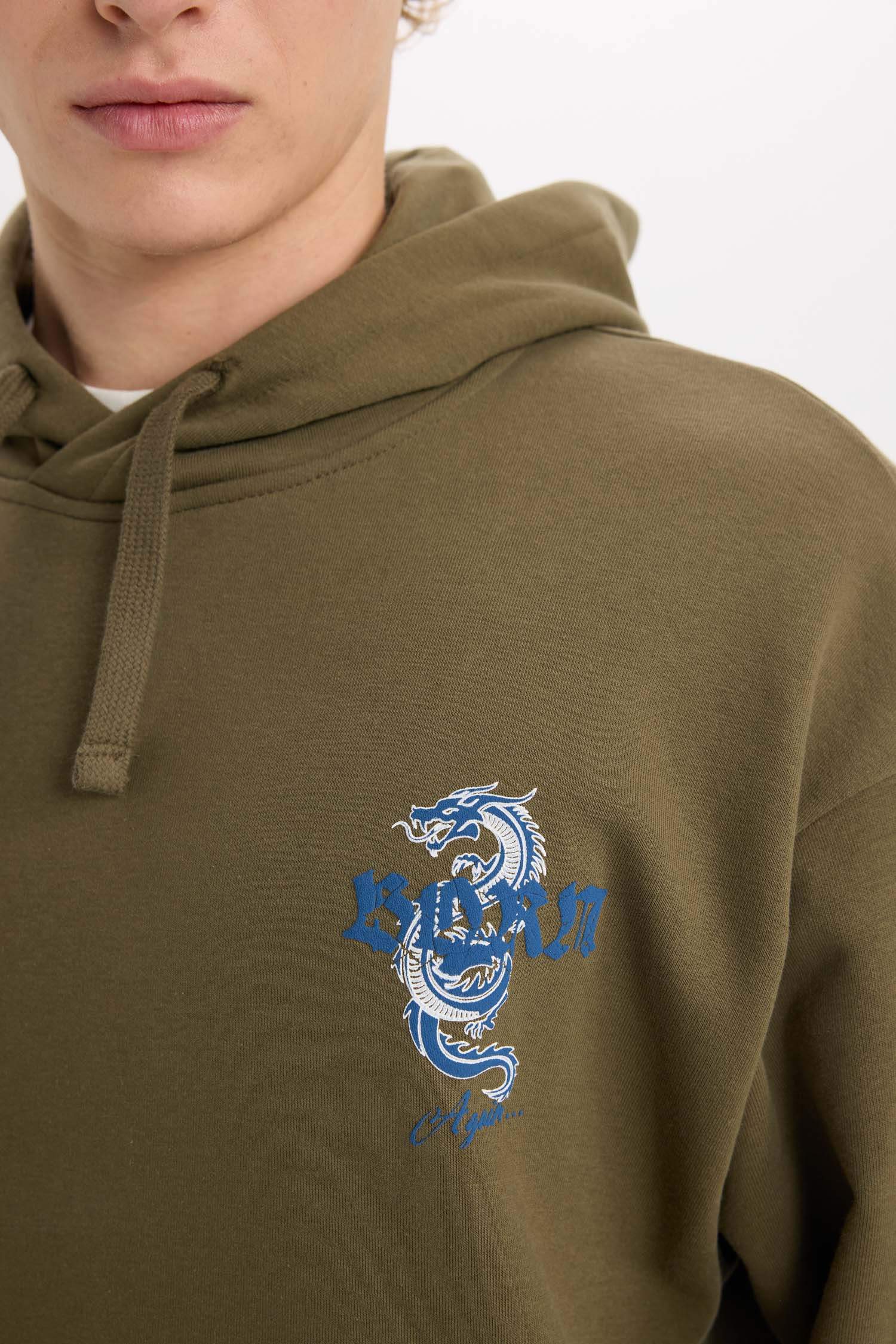 Boxy Fit Kapüşonlu Sırt Baskılı Sweatshirt