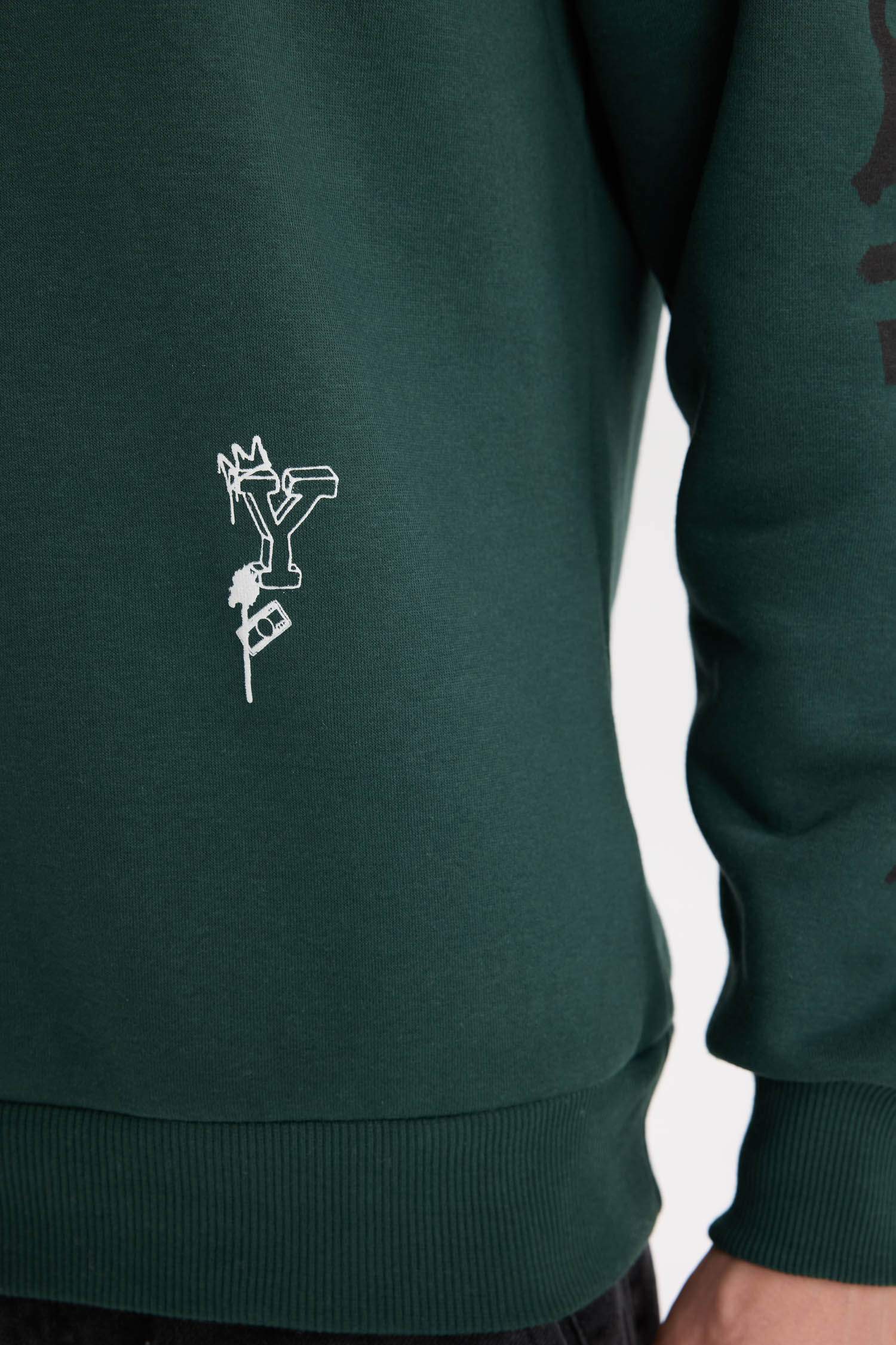 Boxy Fit Kapüşonlu Baskılı Sweatshirt