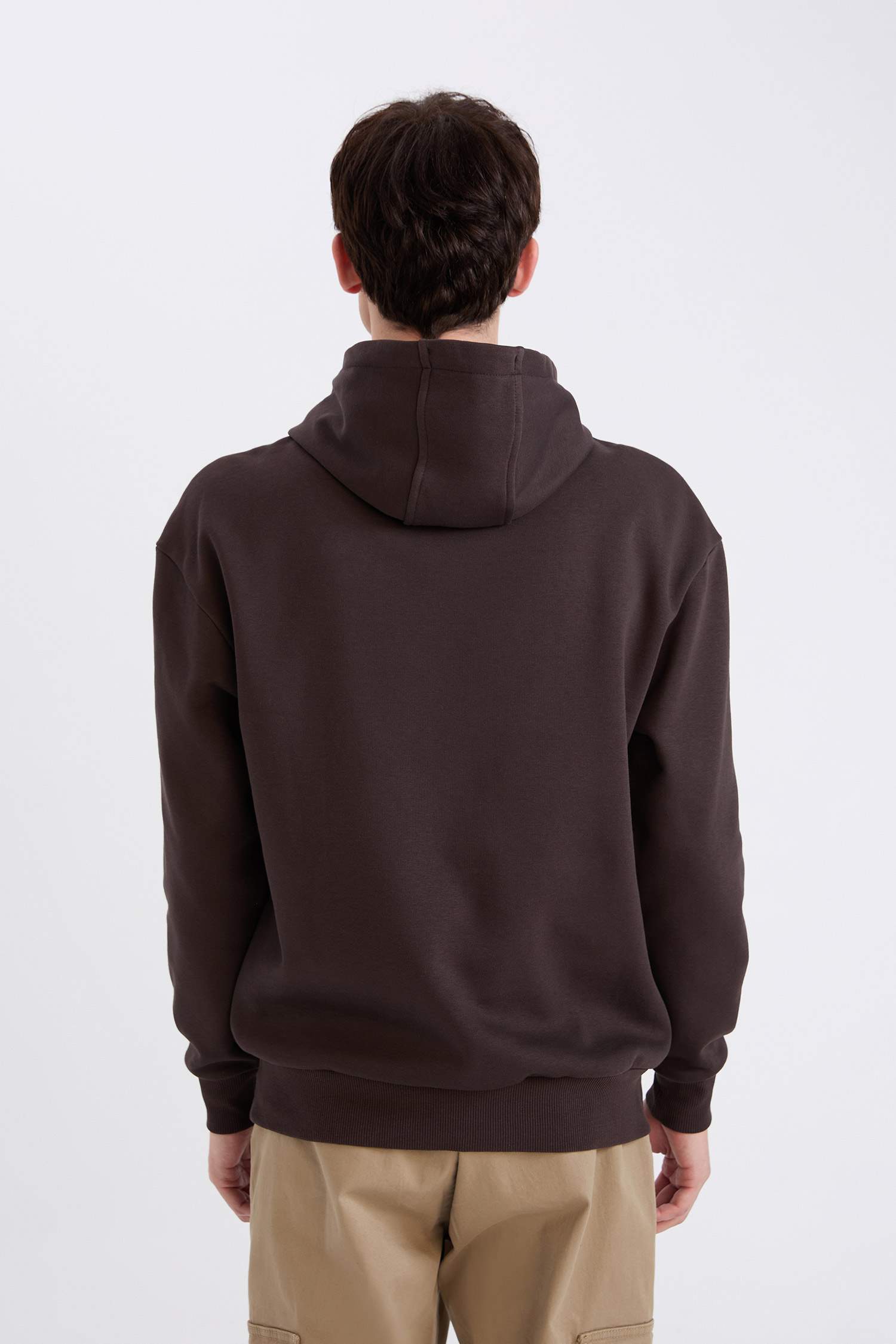 Boxy Fit Long Sleeve Sweatshirt