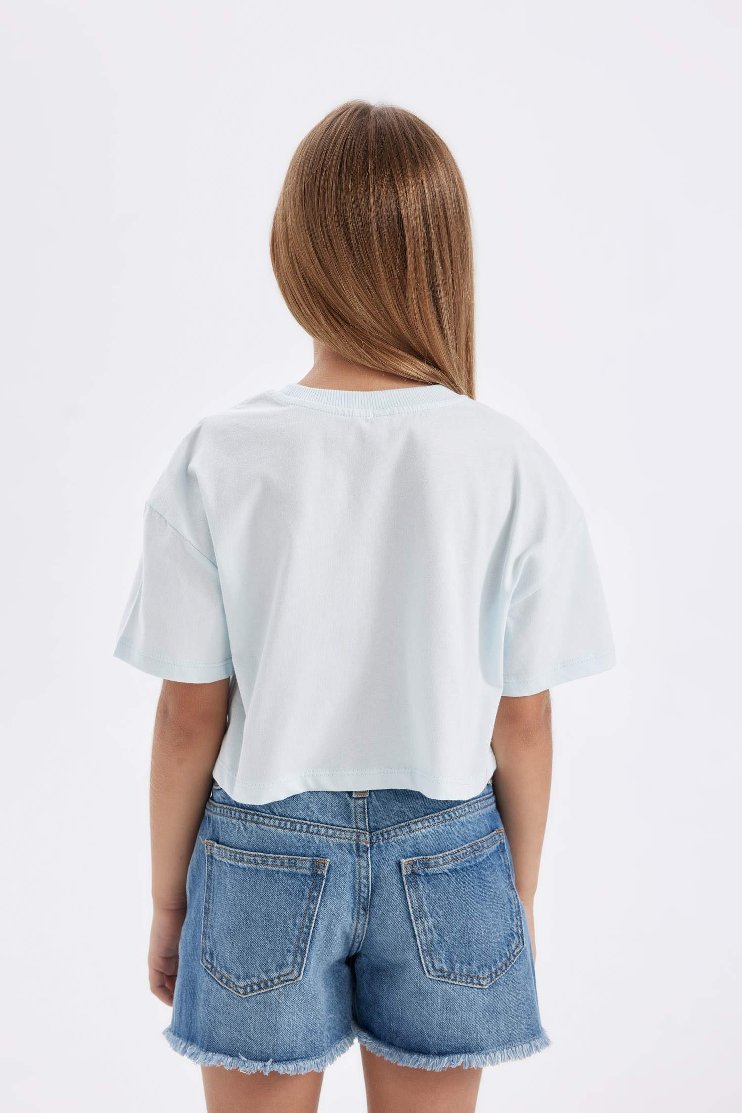 تيشيرت كروب بناتي نص ردن بياخة مستديرة