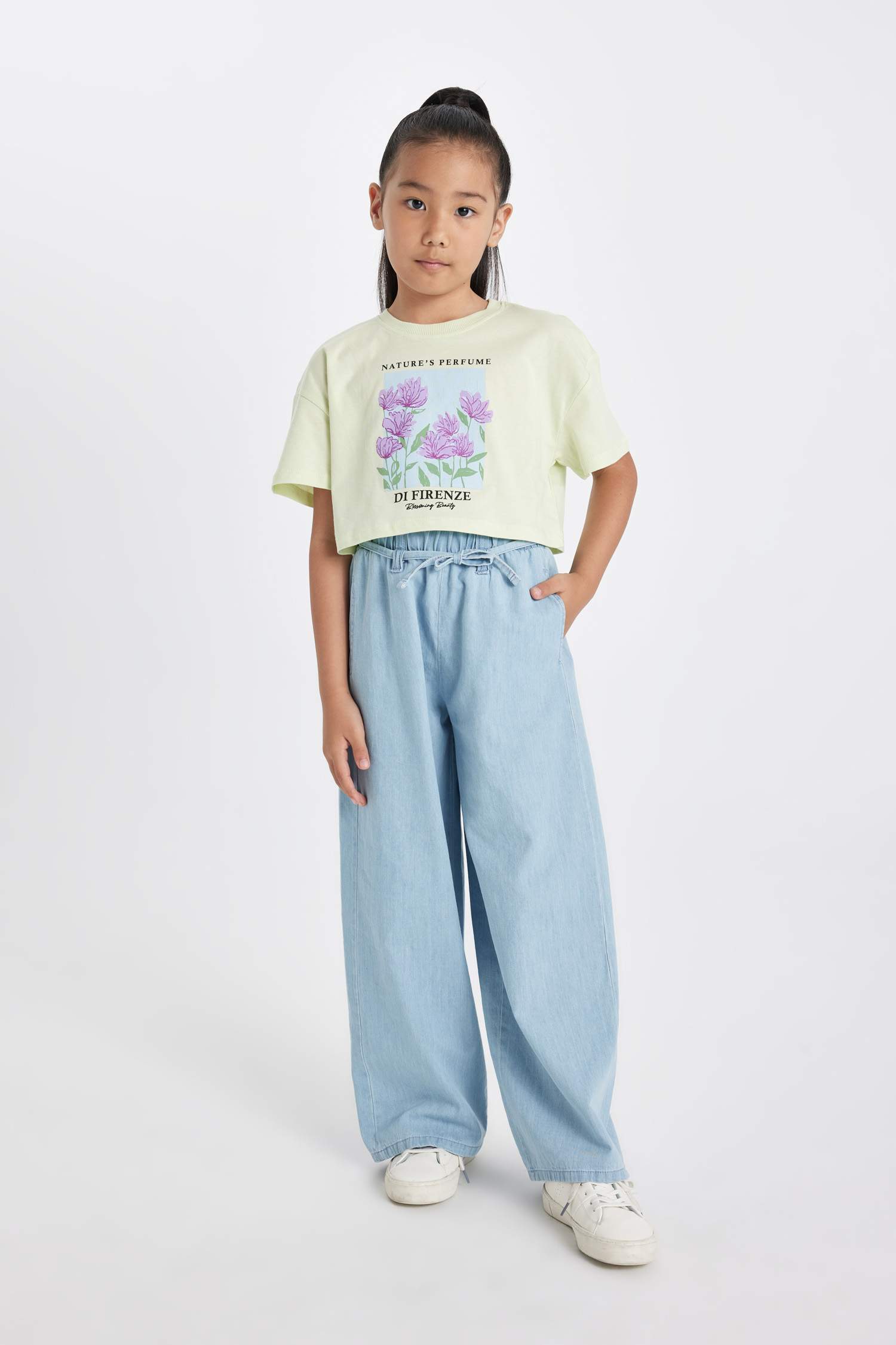 Girl Crew Neck Printed Crop T-Shirt