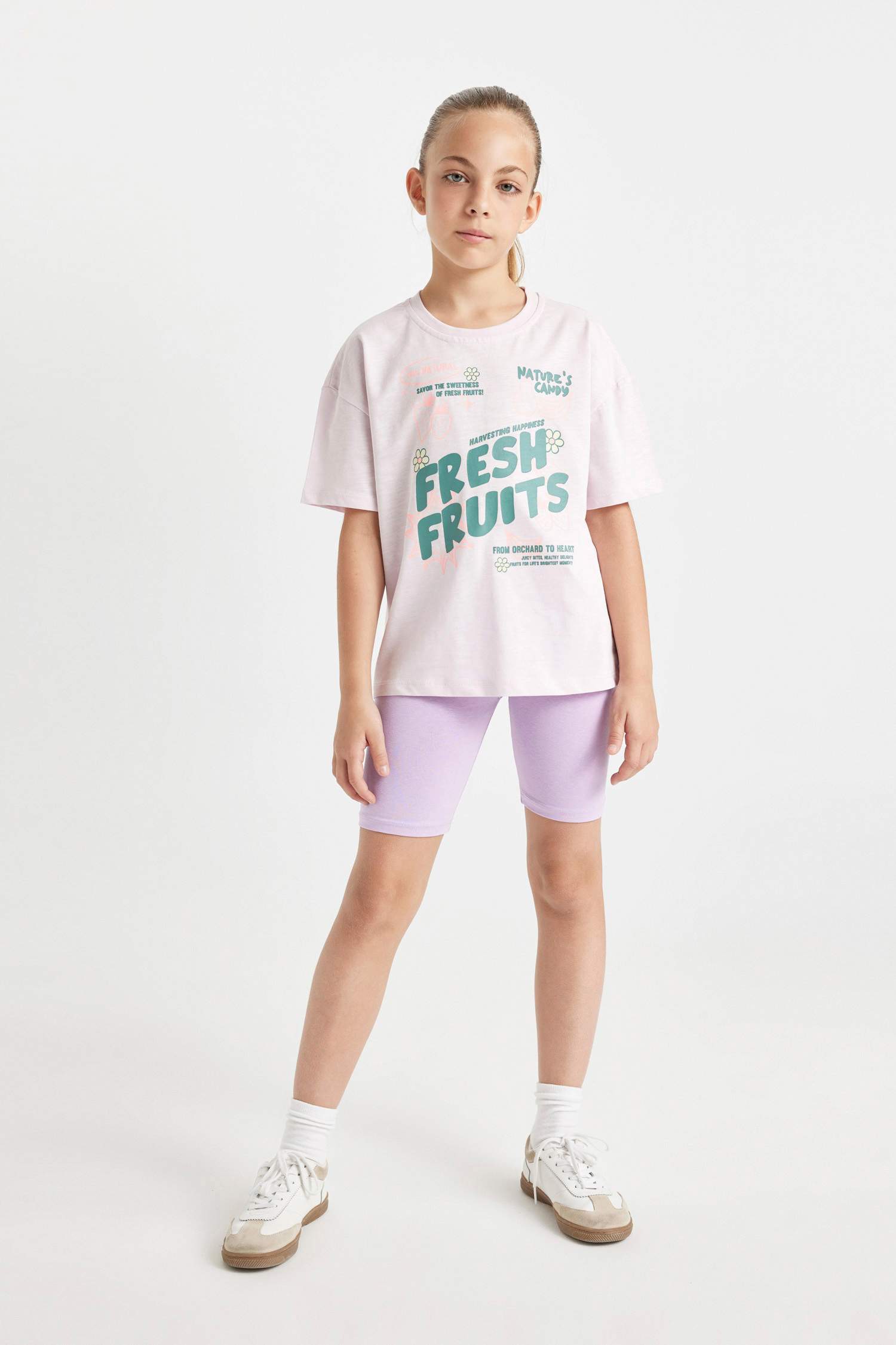 Kız Çocuk Relax Fit Bisiklet Yaka Baskılı Kısa Kollu Tişört