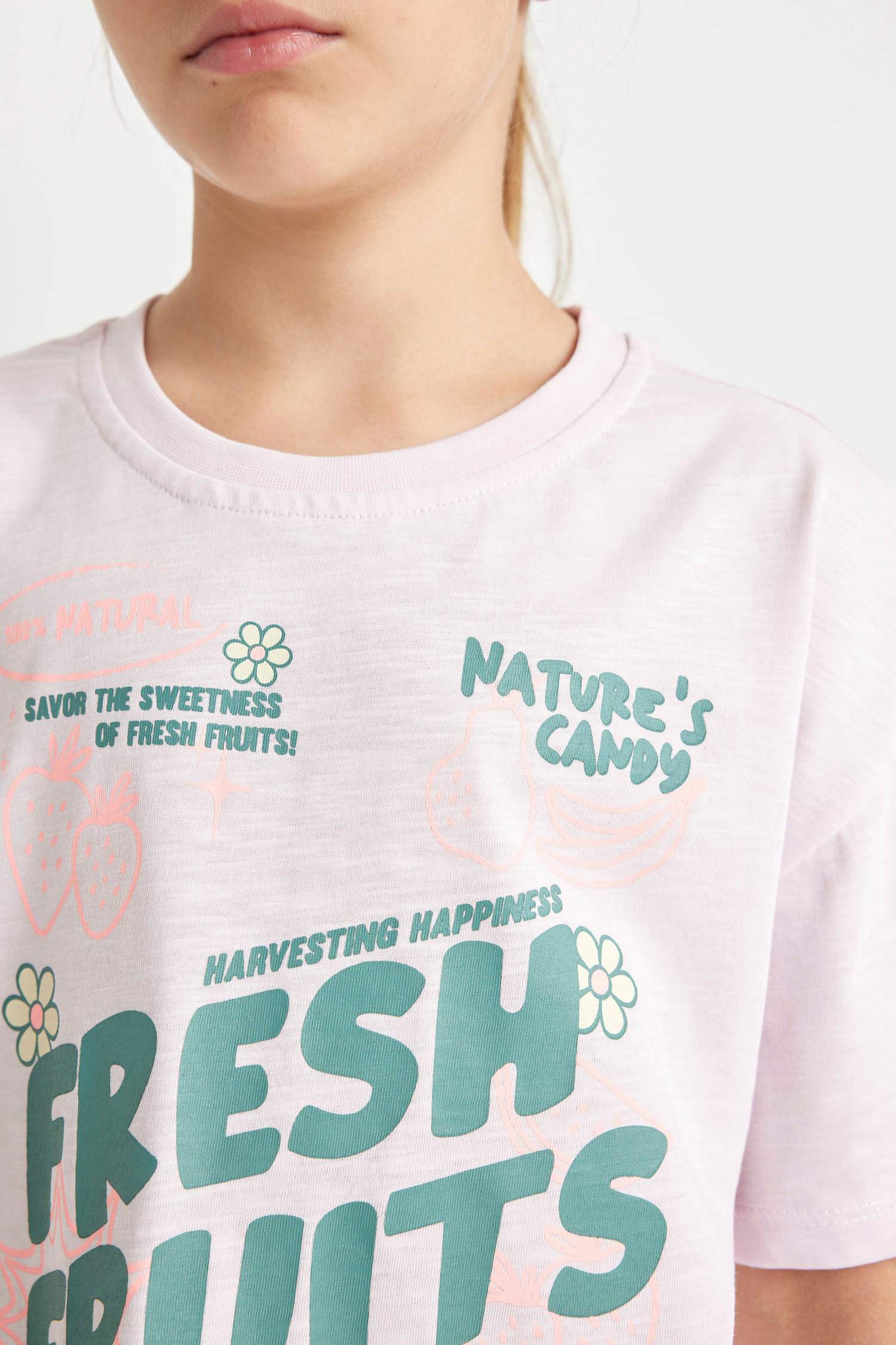 Kız Çocuk Relax Fit Bisiklet Yaka Baskılı Kısa Kollu Tişört