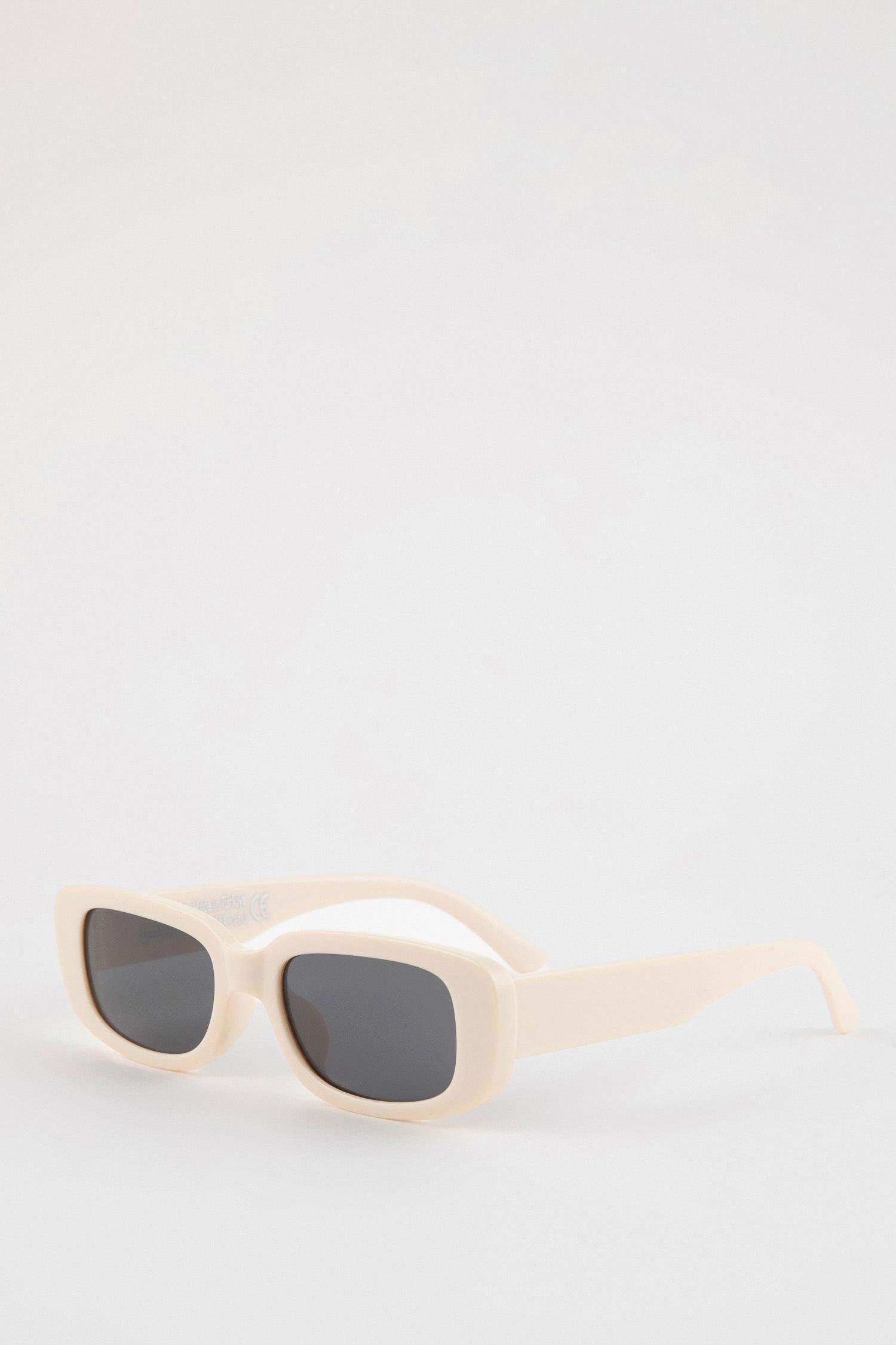 نظارة شمسية نسائي