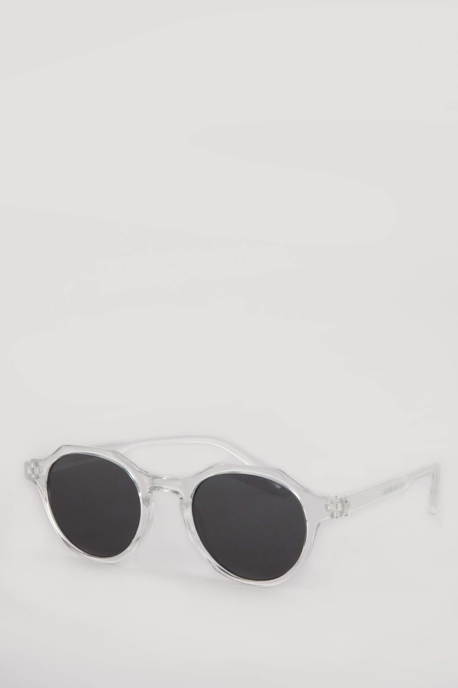 Man Round Sunglasses