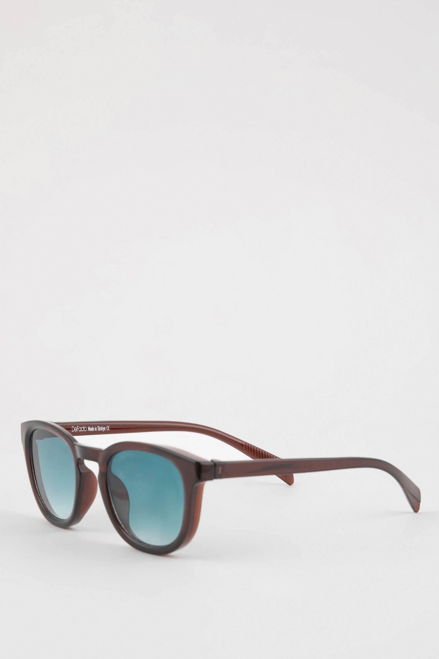 نظارة شمسية