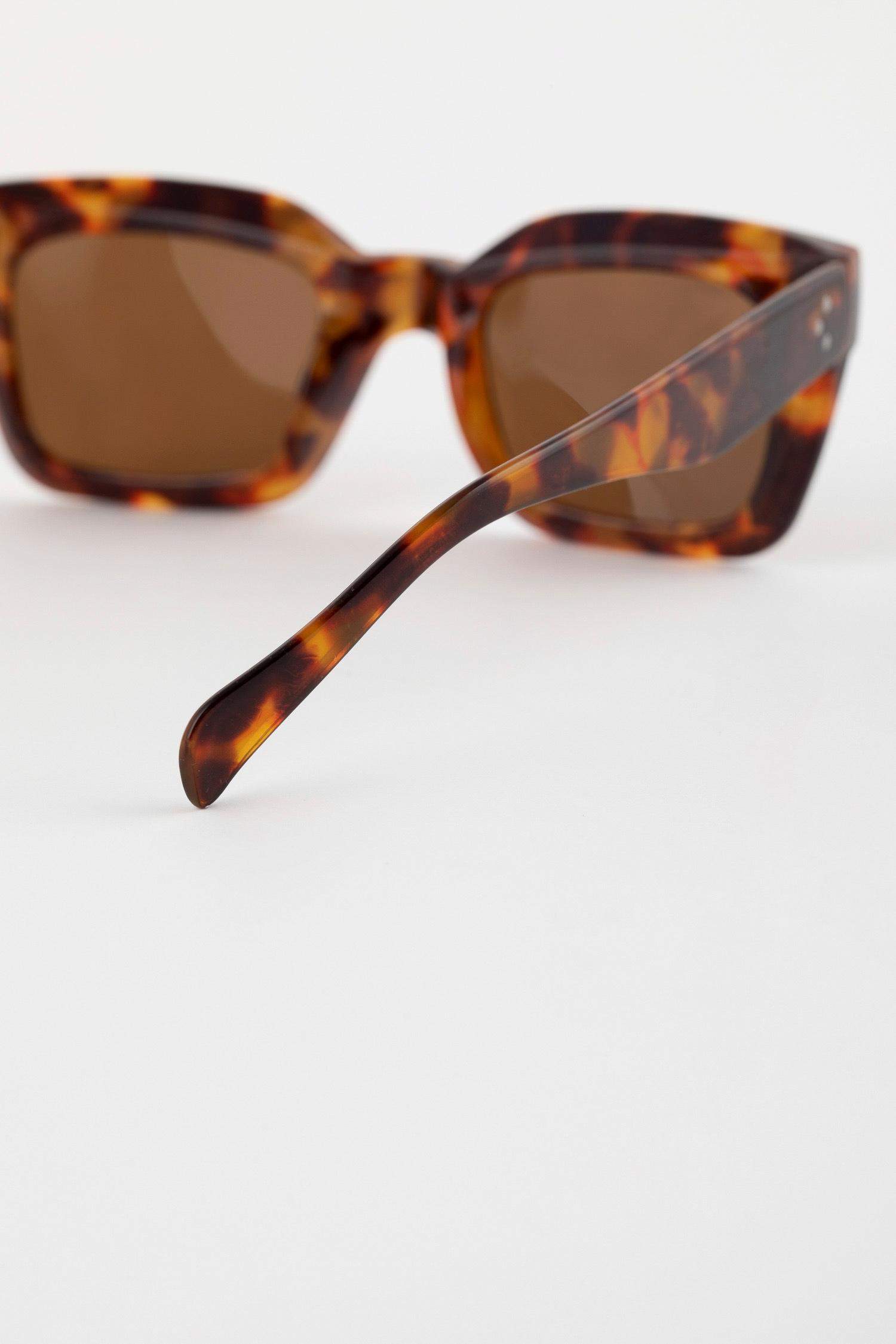 Kadın Leopar Desenli Kare Güneş Gözlüğü