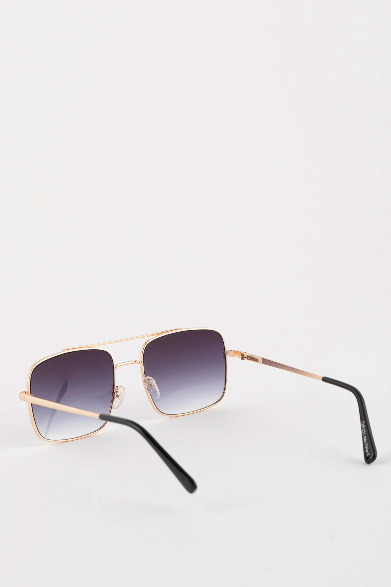 Man Square Sunglasses
