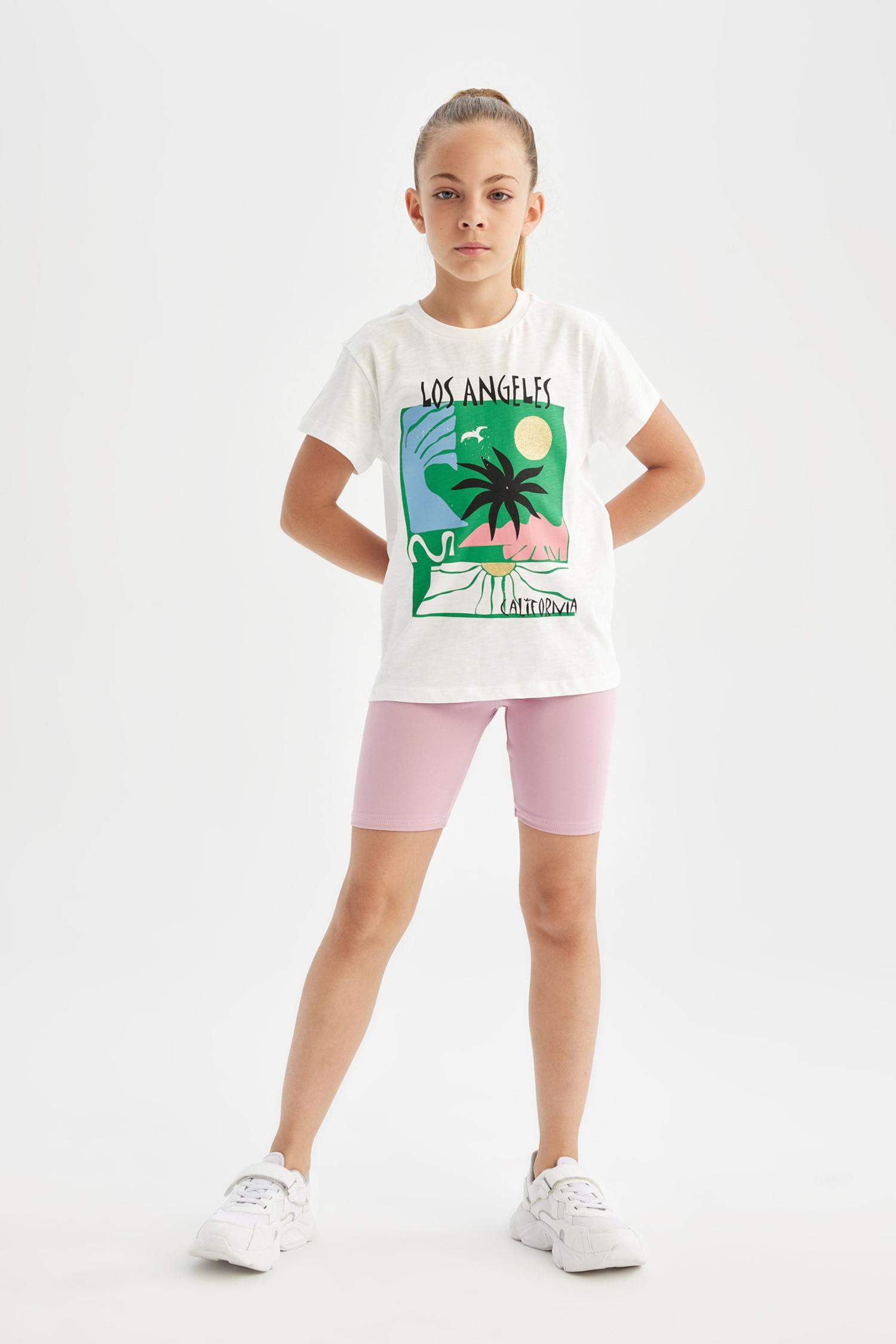 ستريج قصير بناتي